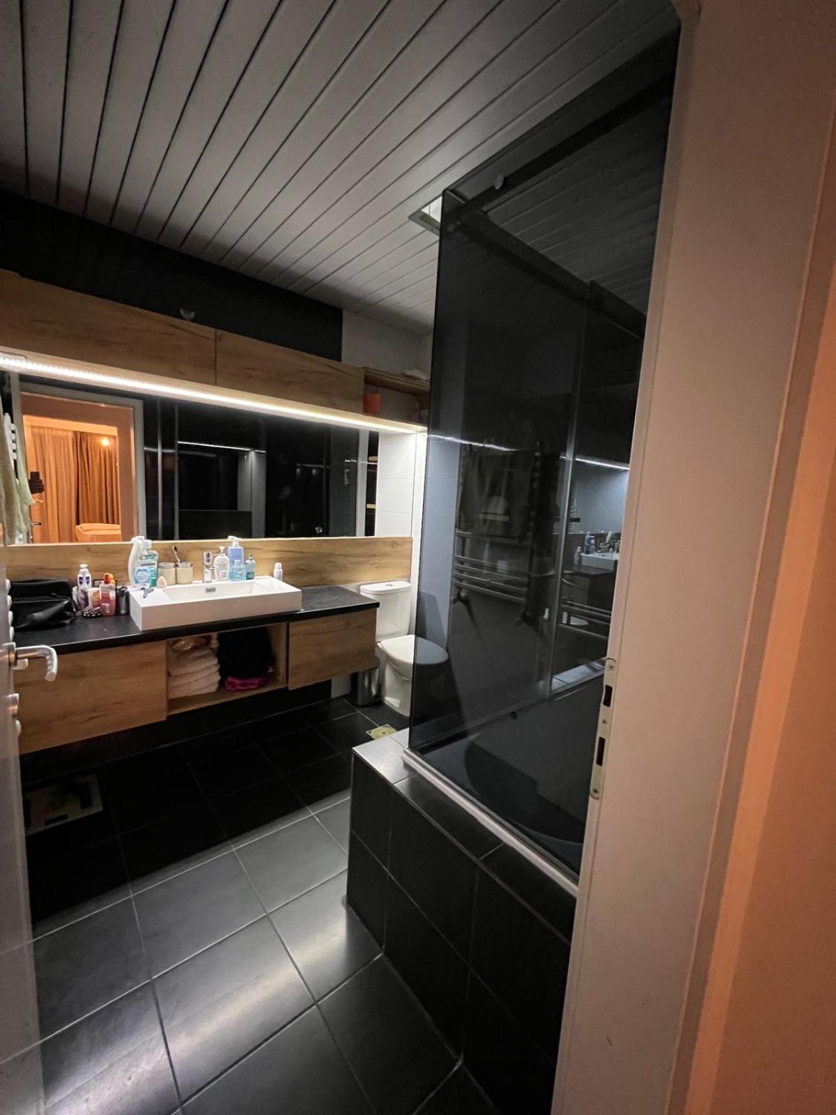 Lusso Apartment