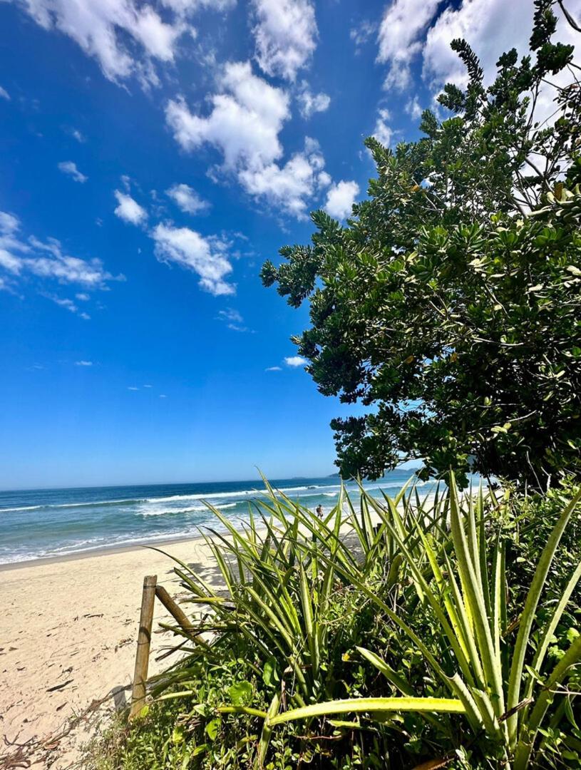 Casa com piscina e churrasqueira em Ubatuba SP