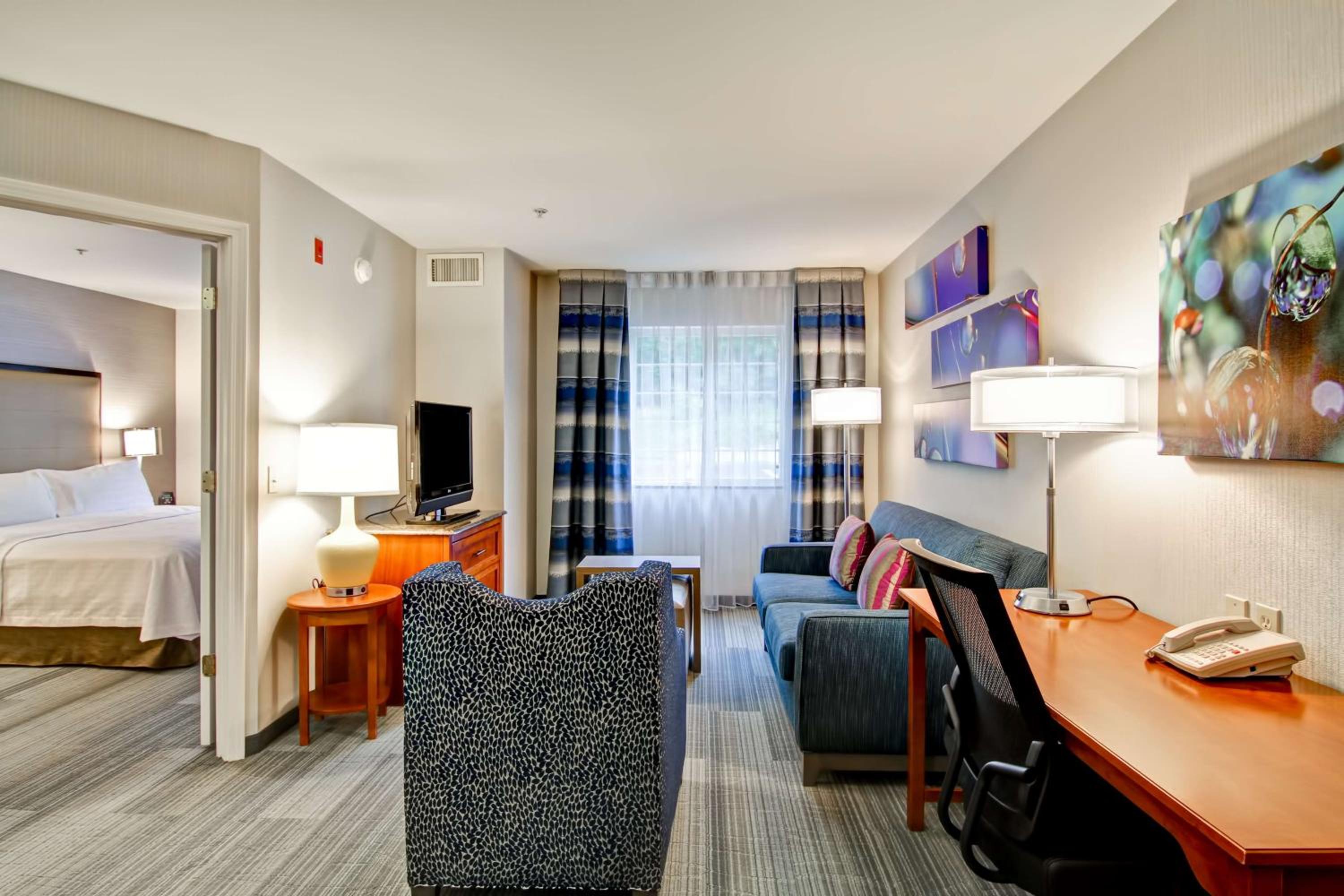 Homewood Suites by Hilton Stratford - Property Image 36