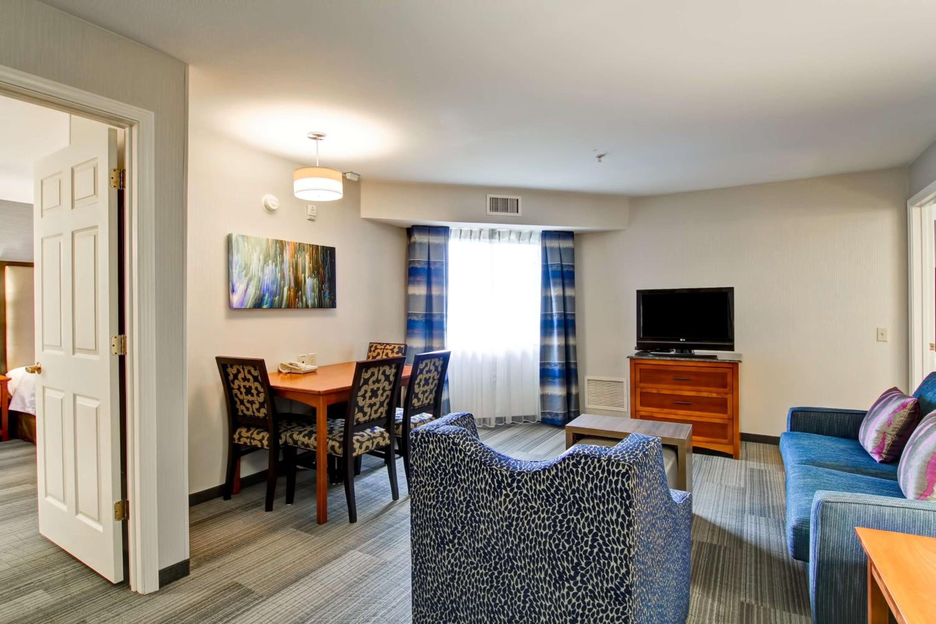 Homewood Suites by Hilton Stratford - Property Image 2