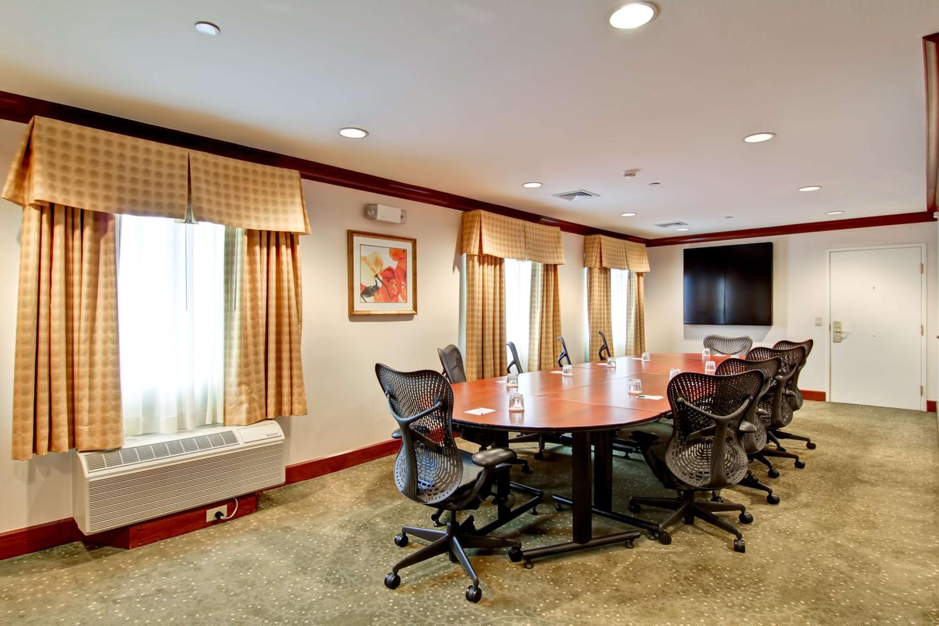 Homewood Suites by Hilton Stratford - Property Image 10