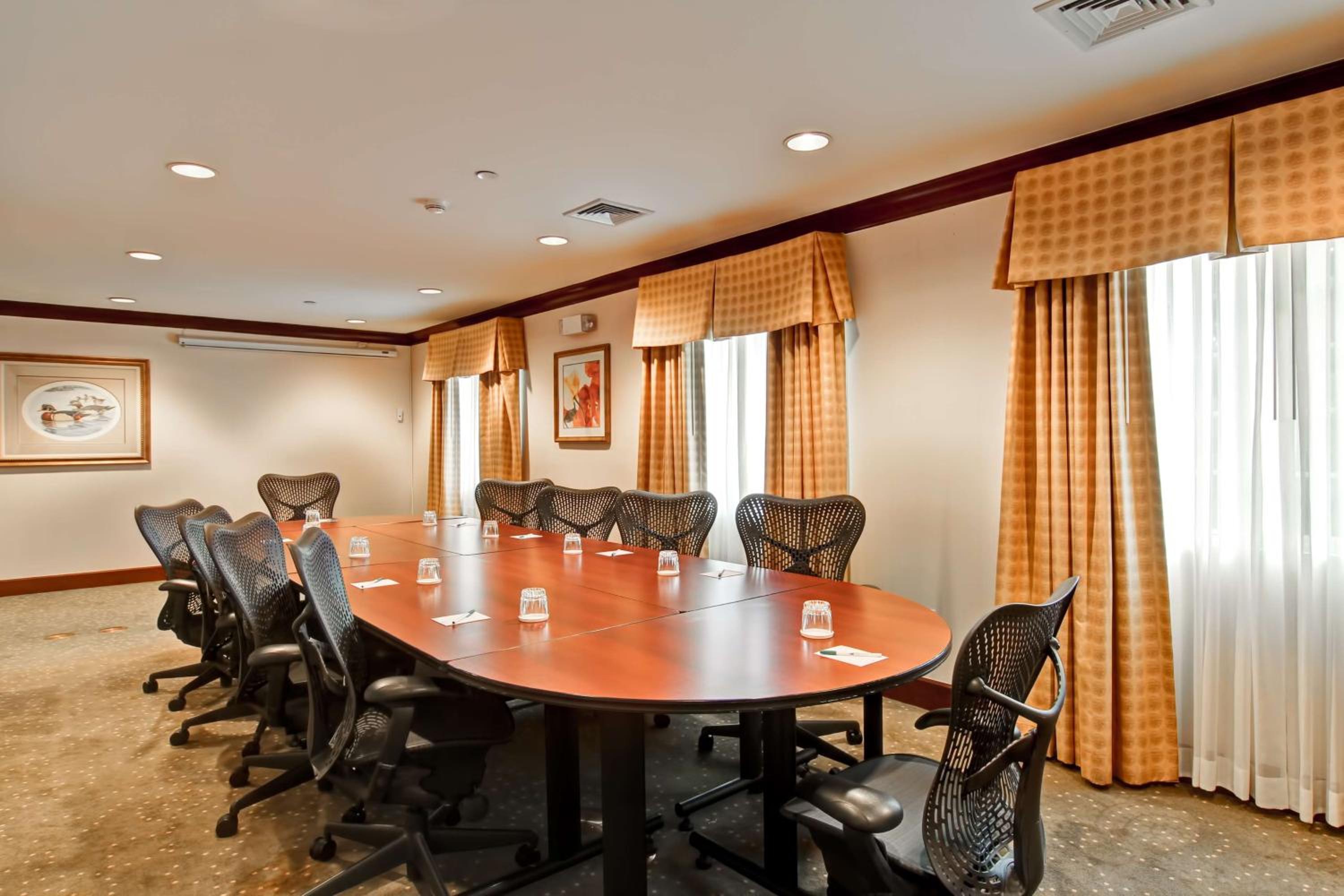 Homewood Suites by Hilton Stratford - Property Image 11