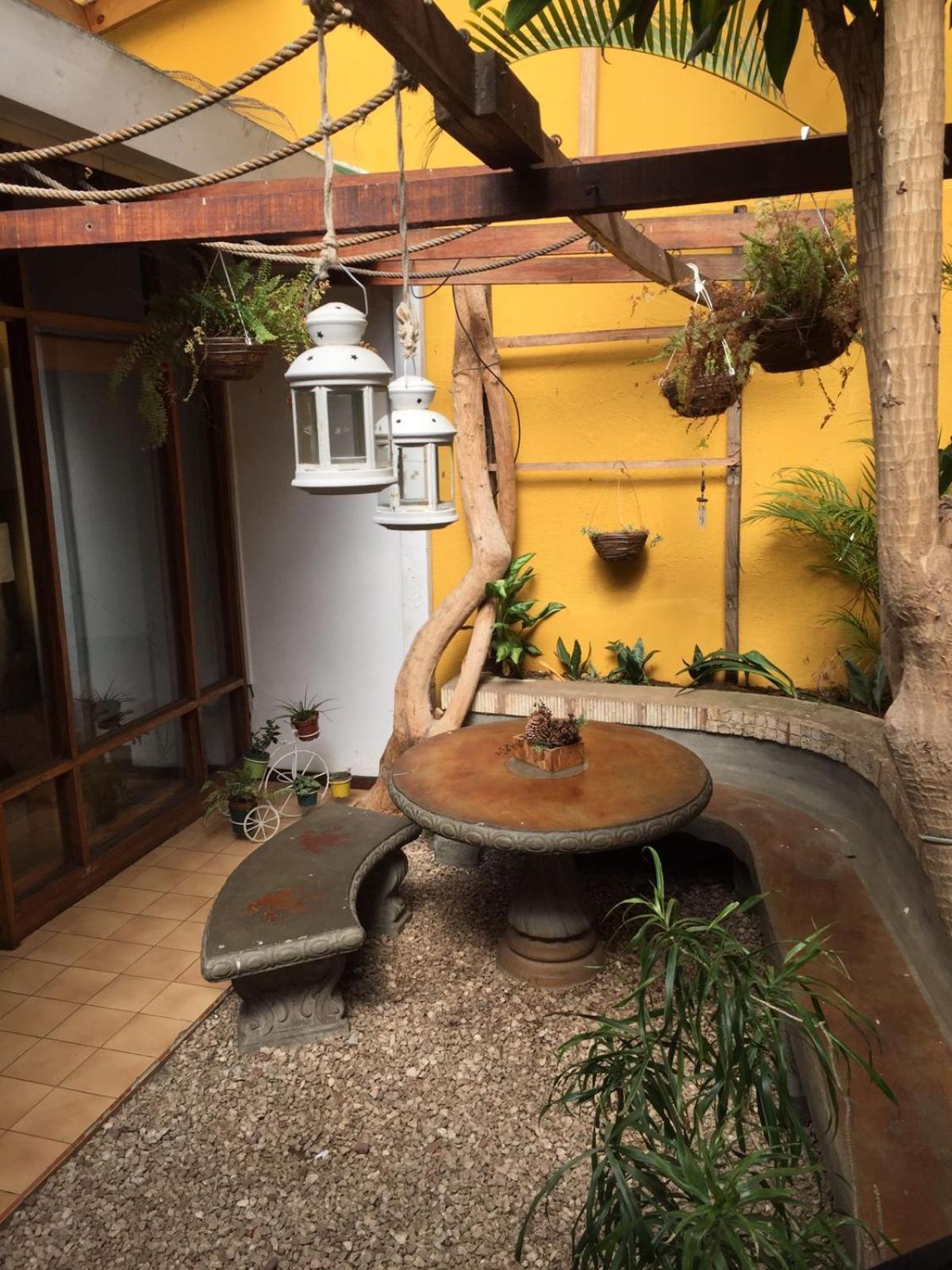 Gaudy's Hostel