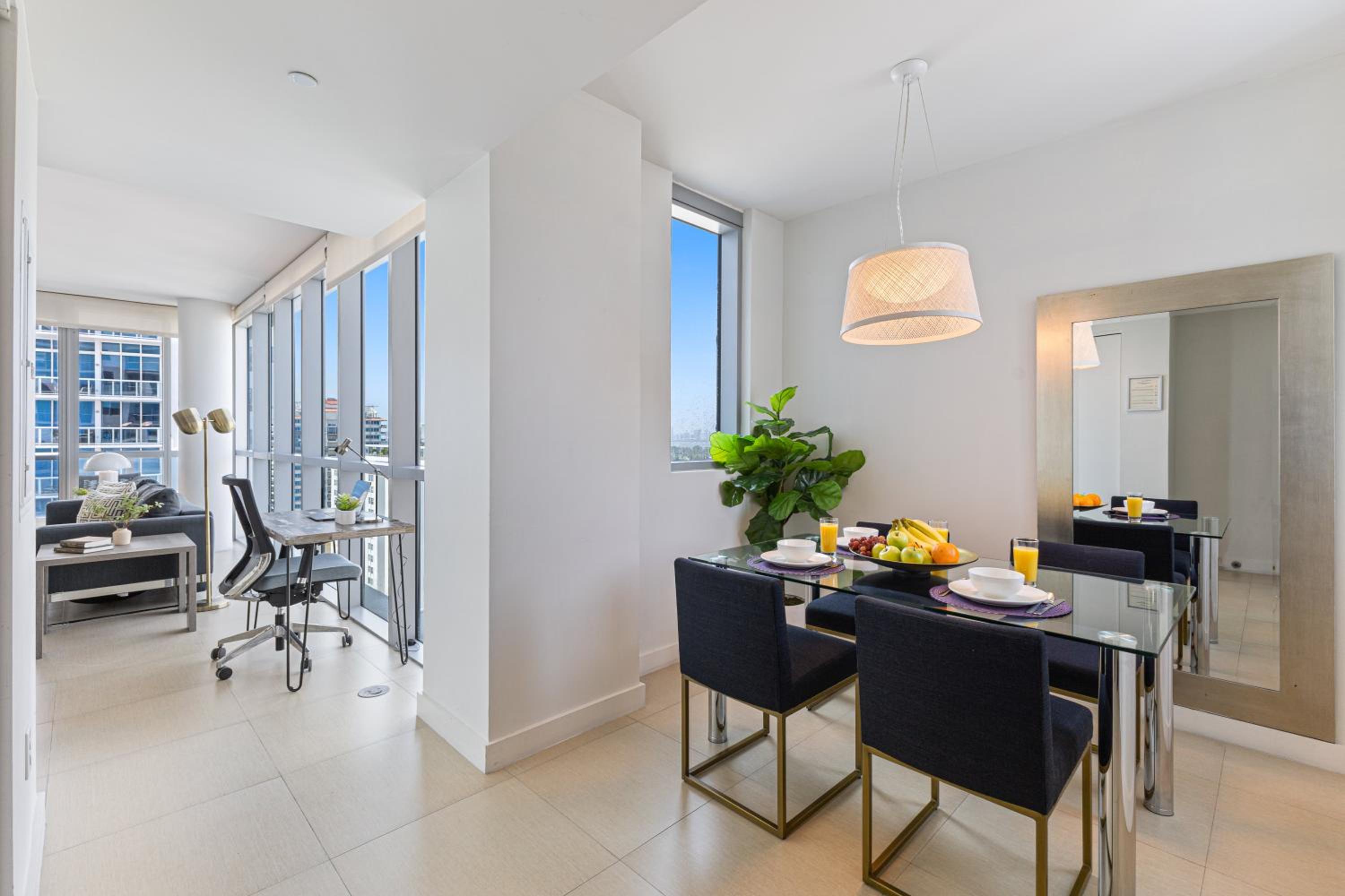 Dharma Home Suites Miami Beach at Monte Carlo