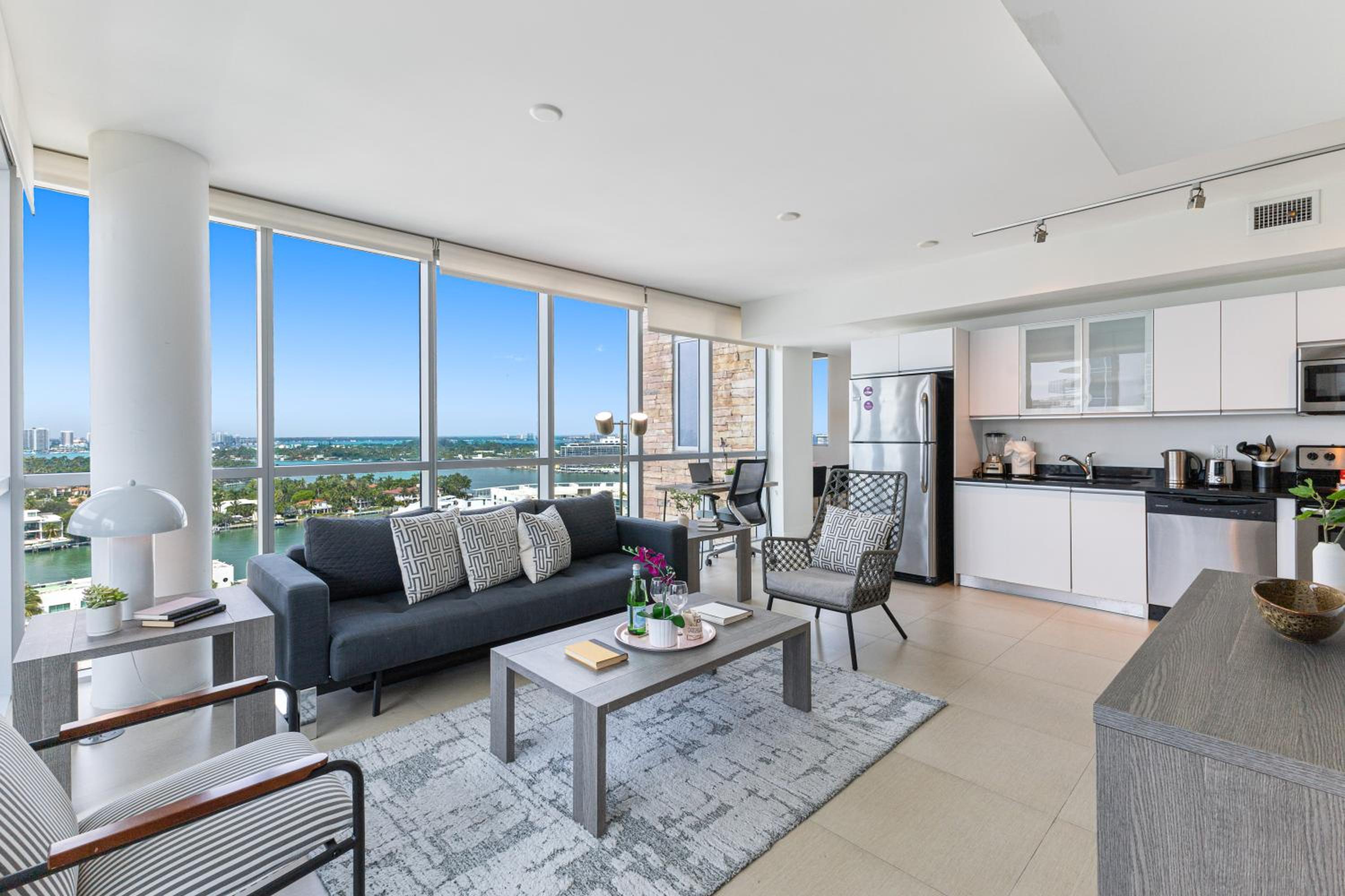 Dharma Home Suites Miami Beach at Monte Carlo