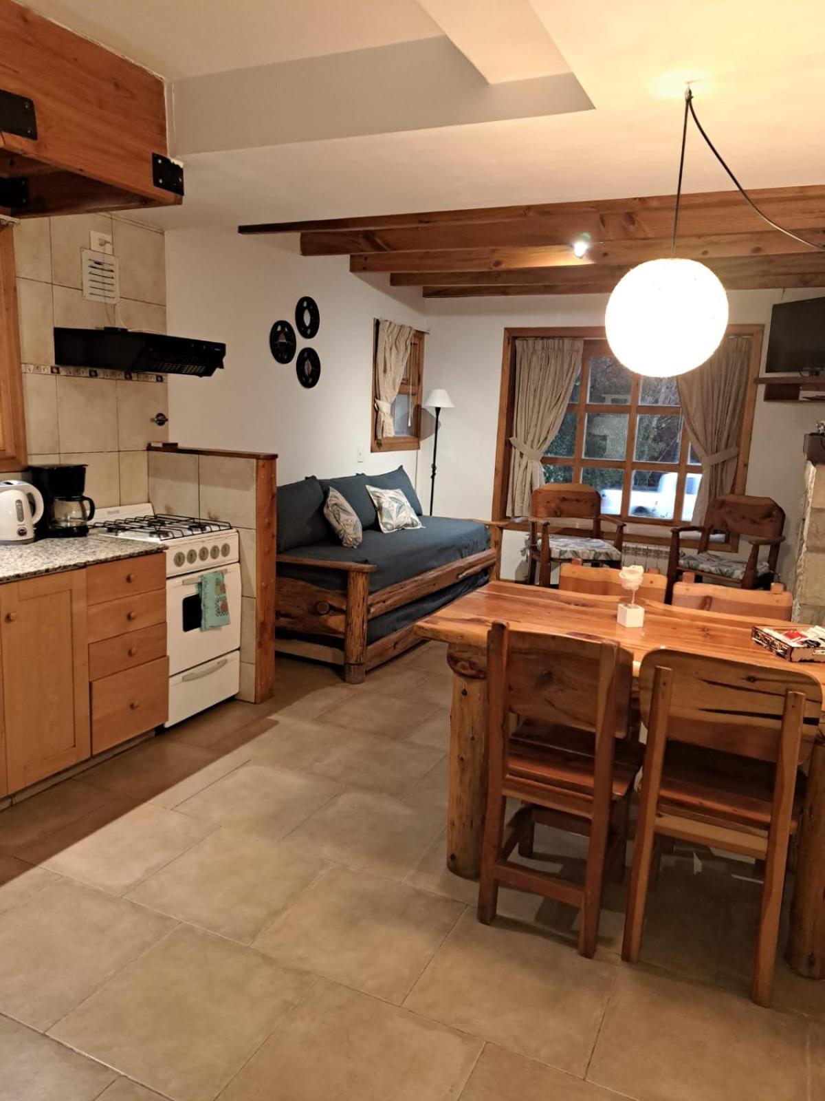 Apart Hotel Bungalows El Viejo Cipres