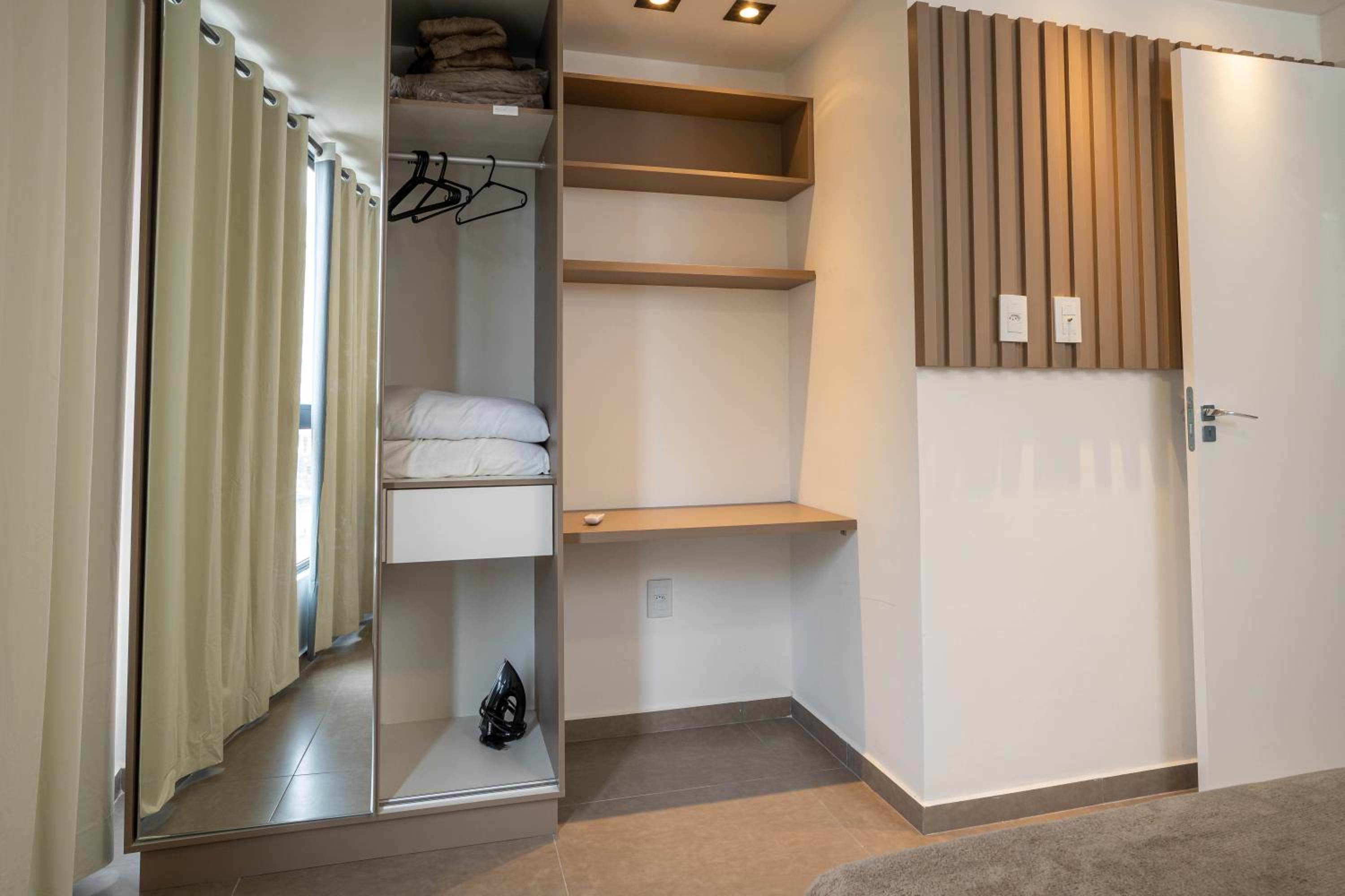 Apartamento Novo com Piscina 3 quadras da Praia