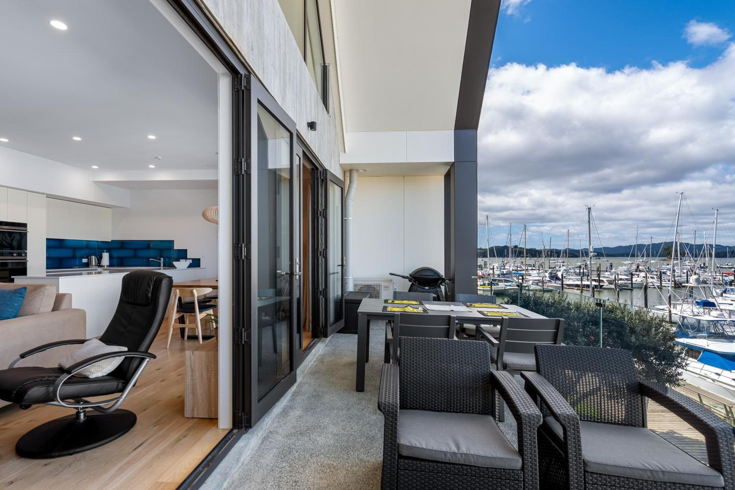 Bay of Islands Apartment with Marina Views view 2