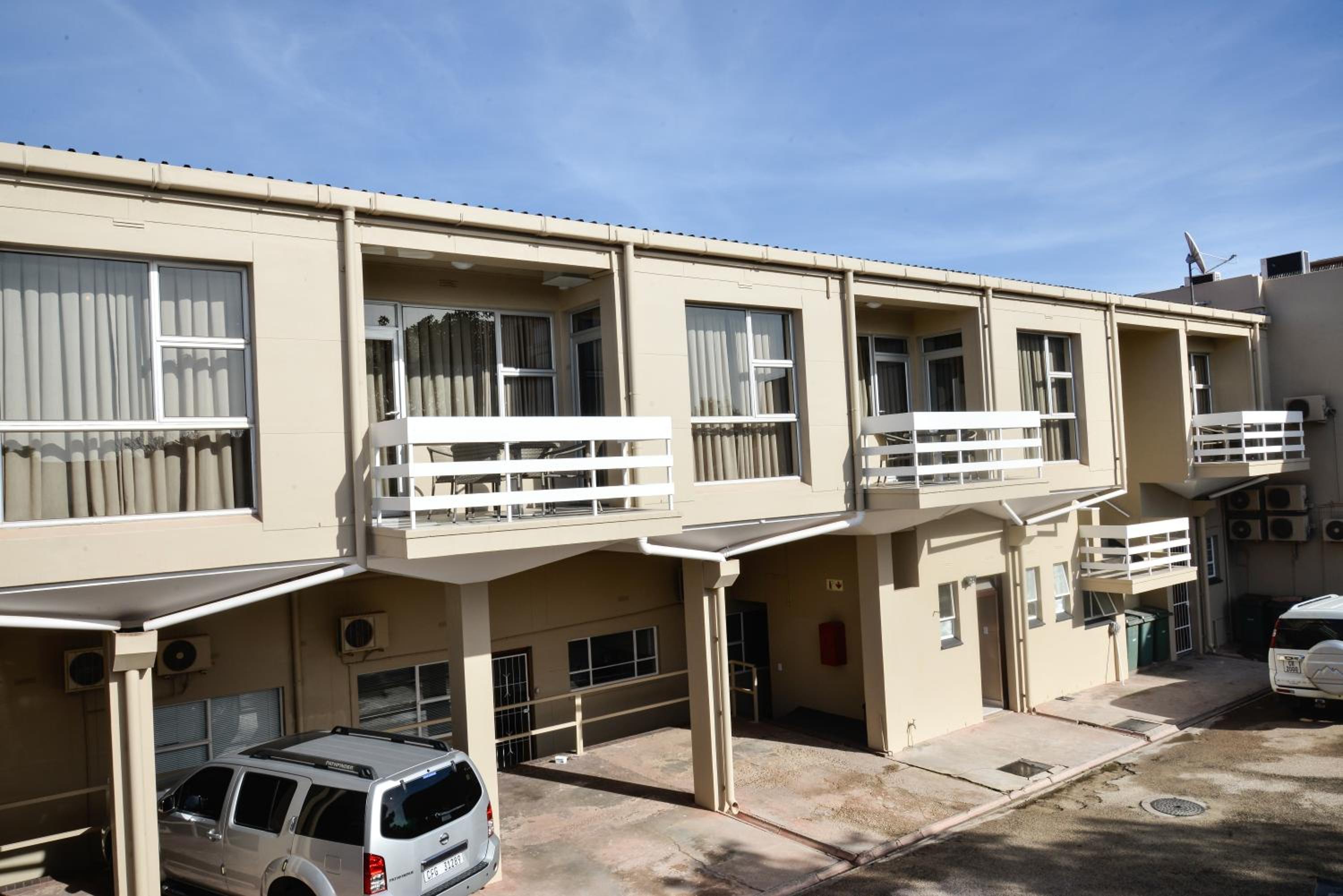 Vredenburg Boutique Lodge