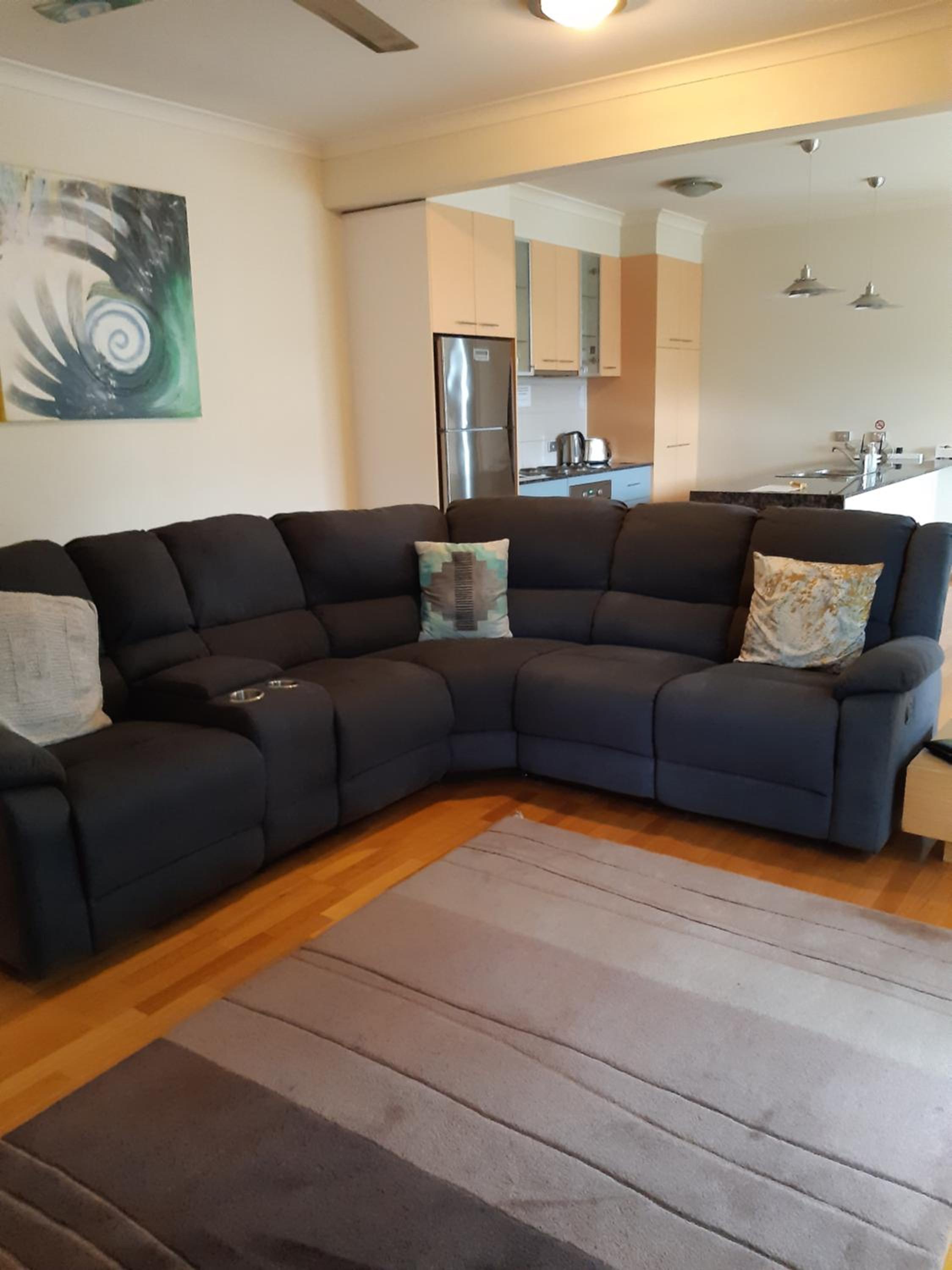 The Lakes Apartments