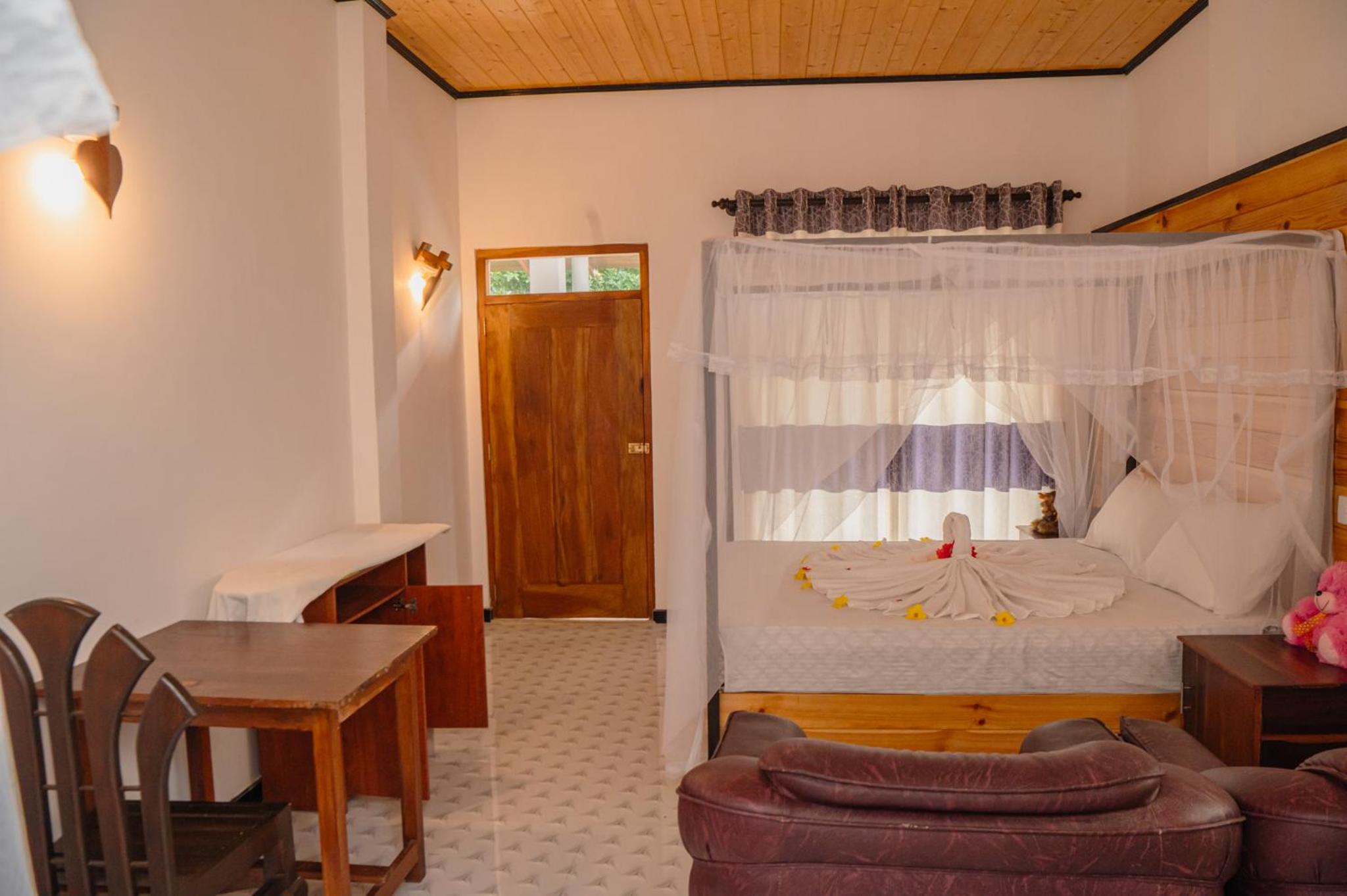 Rekawa Turtle Gate Hotel view 2