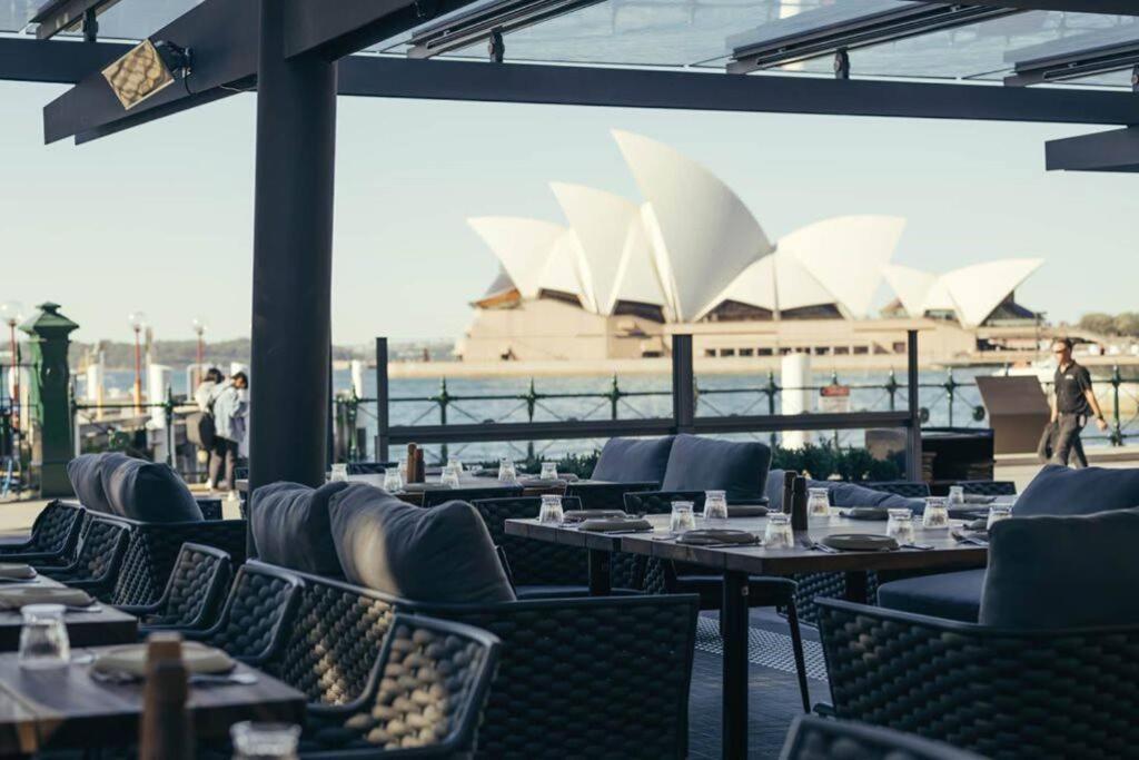 Sydney CBD Waterview apartment 56
