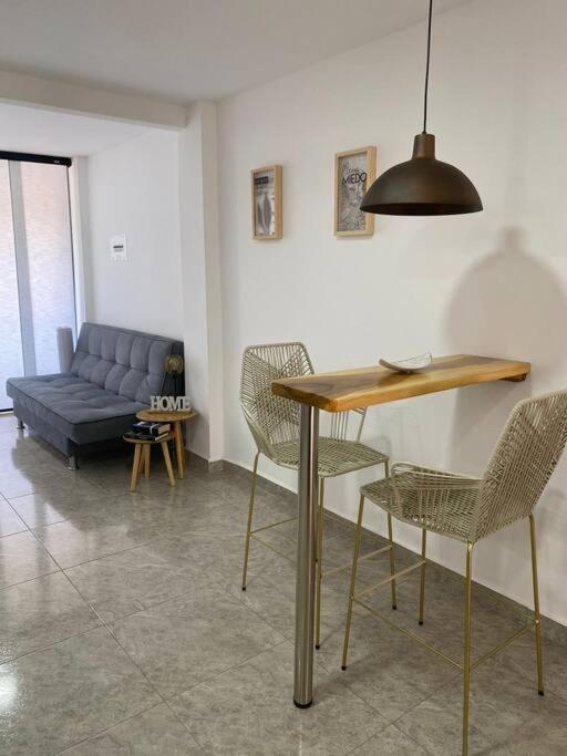 Hermoso ApartaEstudio Centrico