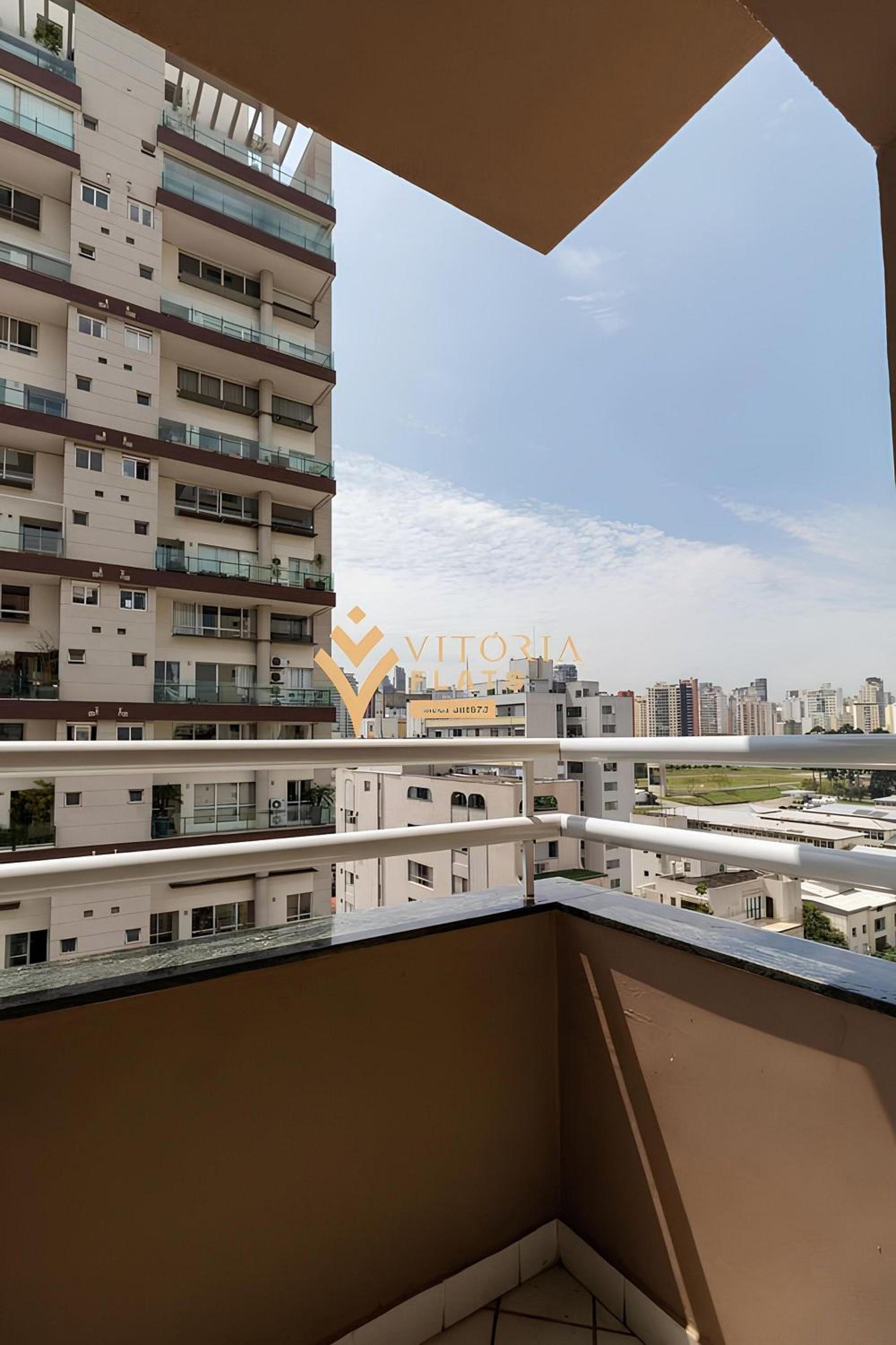Apartment Near Ibirapuera Park with Parking Space