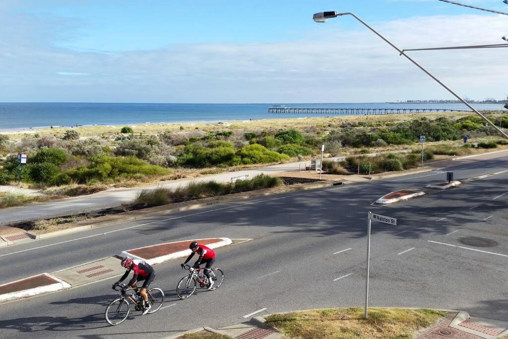 Beachfront Guesthouse Adelaide - stunning views