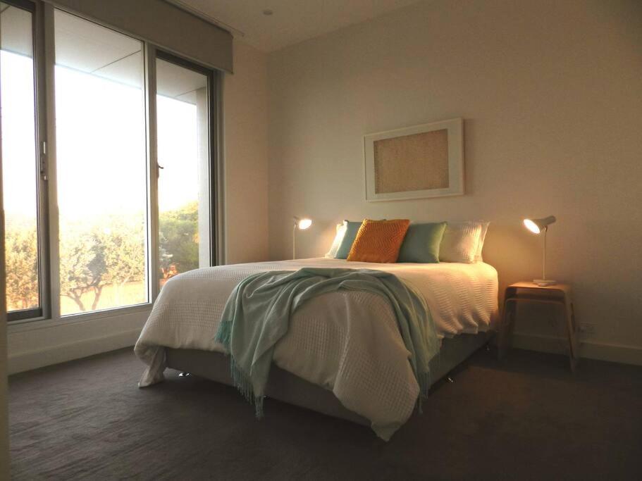 Beachfront Guesthouse Adelaide - stunning views