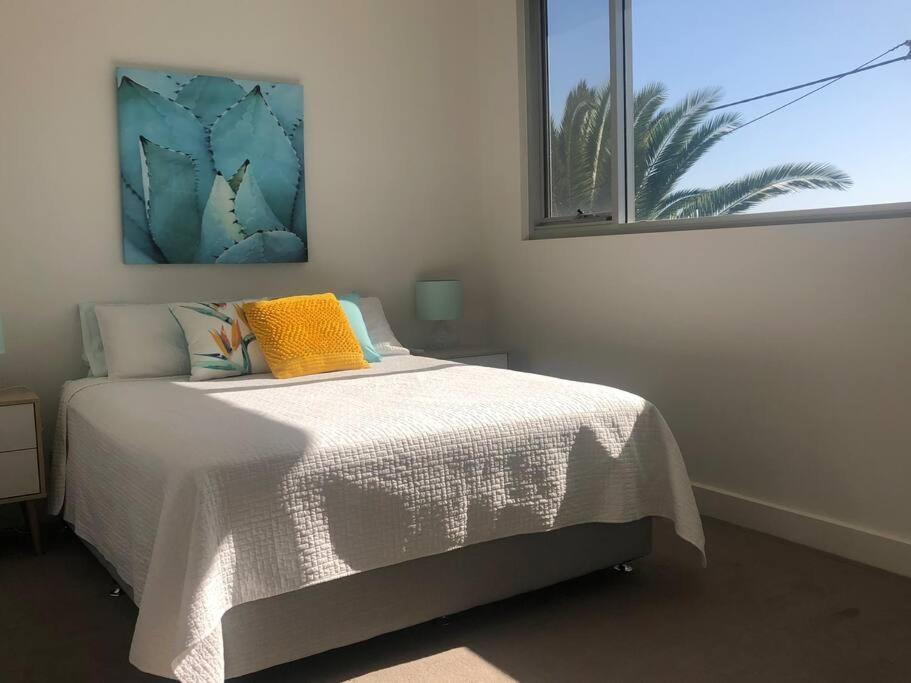 Beachfront Guesthouse Adelaide - stunning views