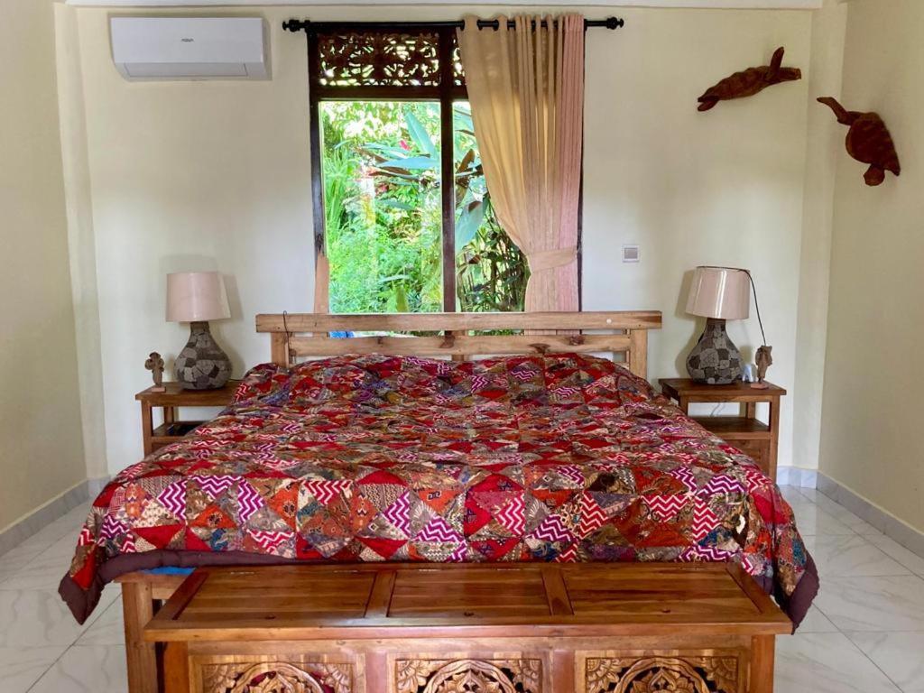 Nice house, quiet place overlooking rice fields view 3