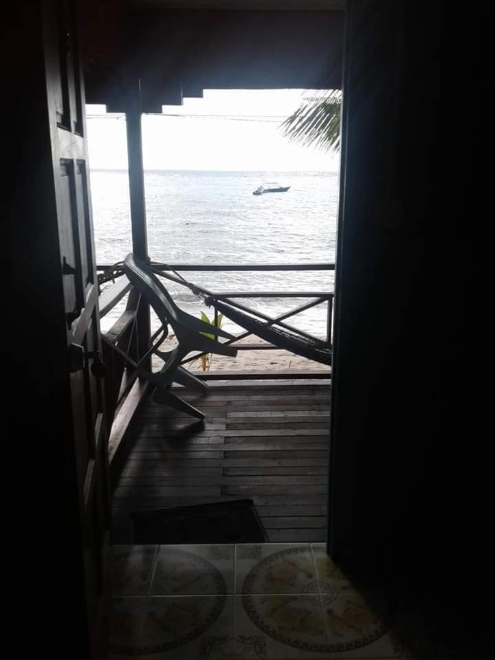 Ella's Place Salang Tioman