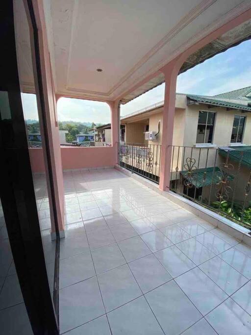 Indah Jaya Homestay photo 8