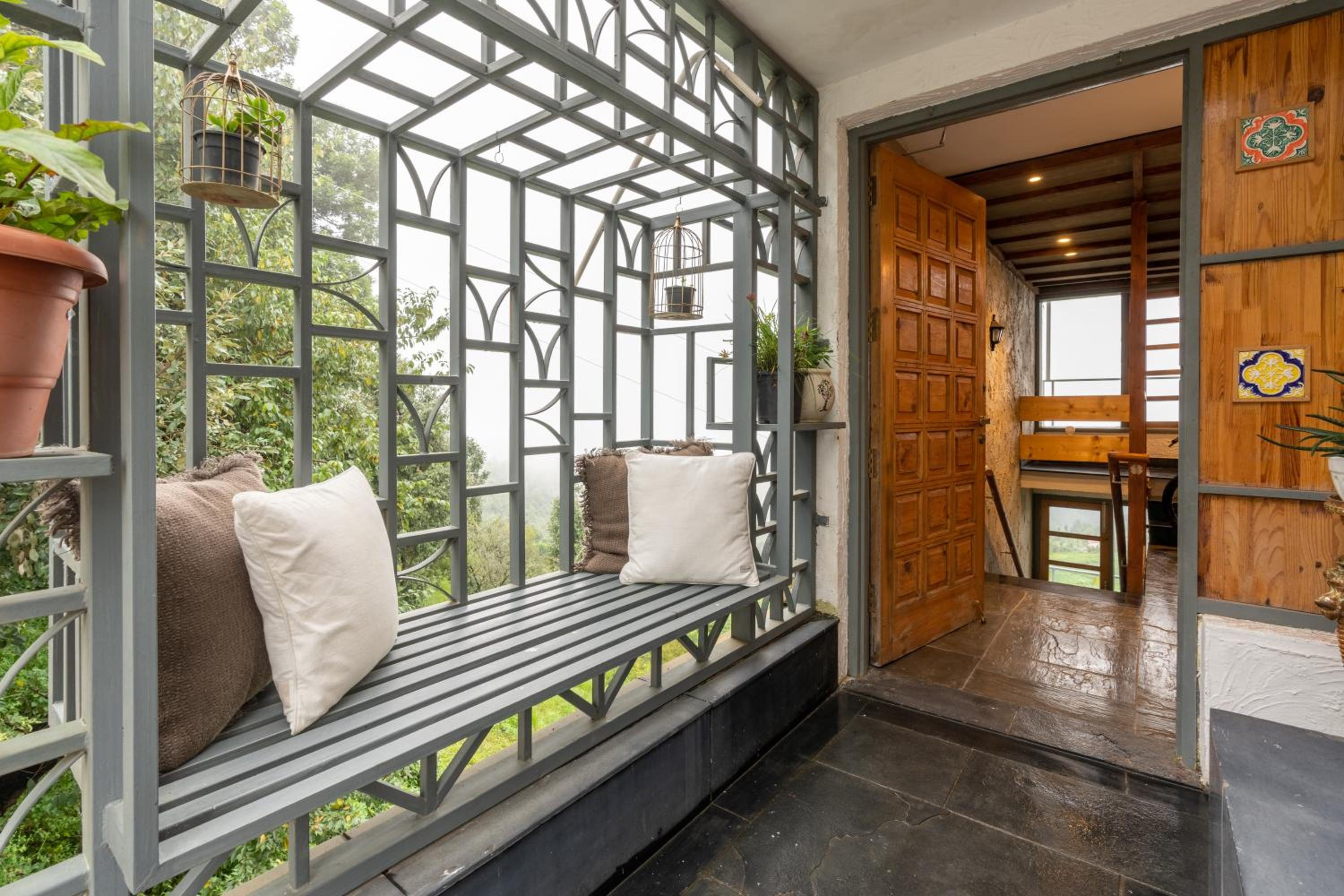 SaffronStays Hydrangea Hill - with Valley Views, Fireplace & Family Celebrations