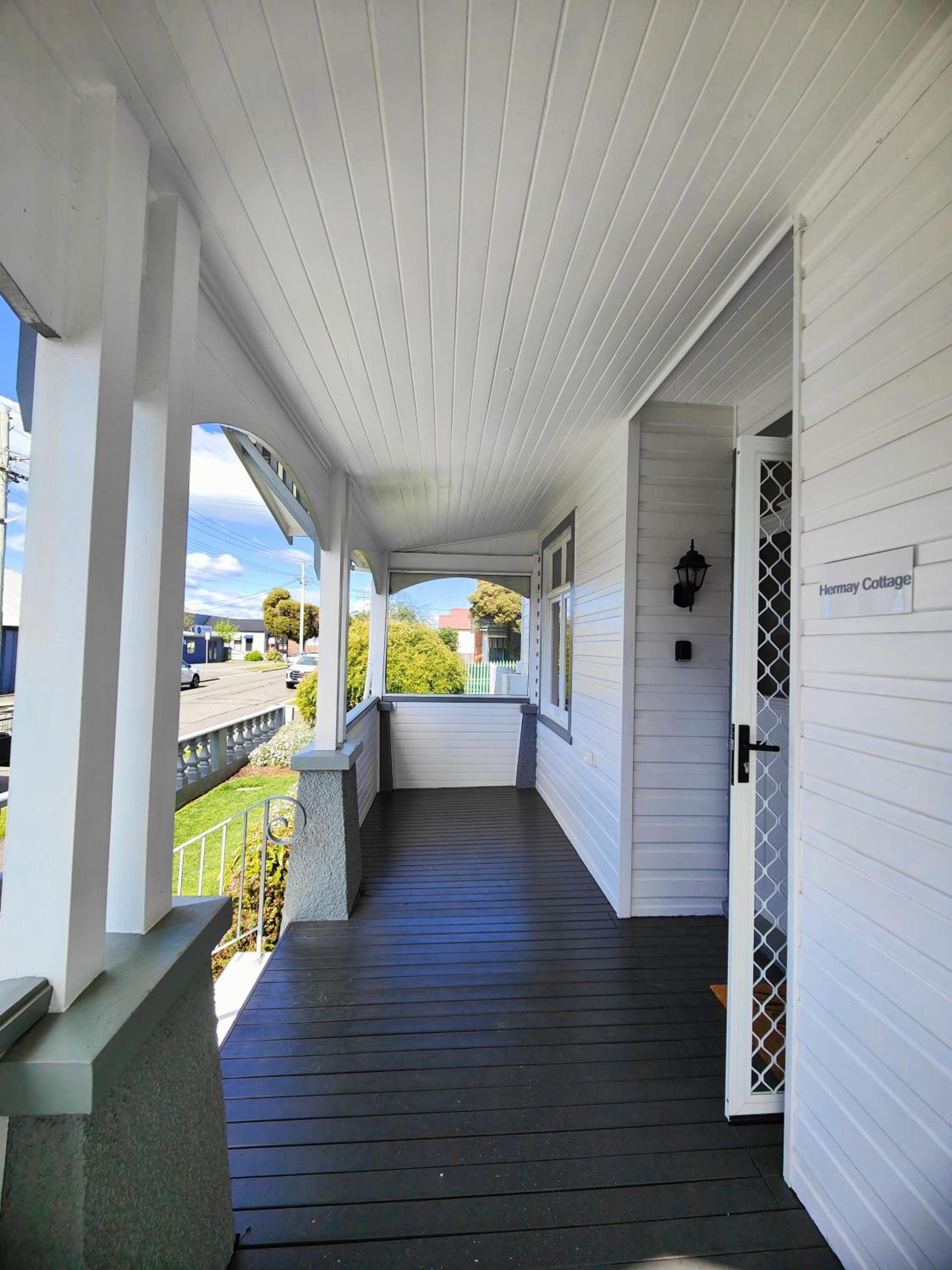 Three Bedrooms Hermay Cottage