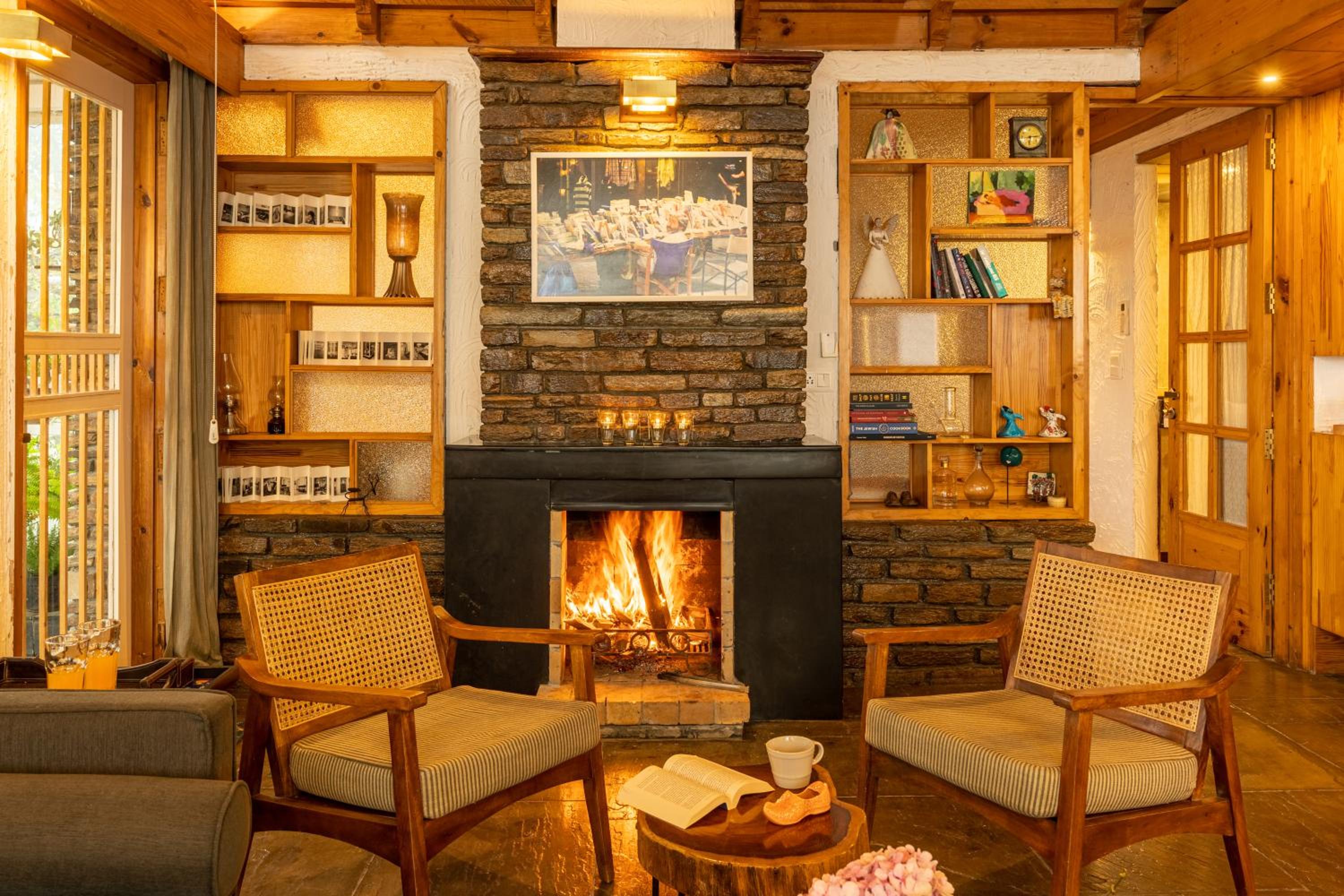 SaffronStays Hydrangea Hill - with Valley Views, Fireplace & Family Celebrations
