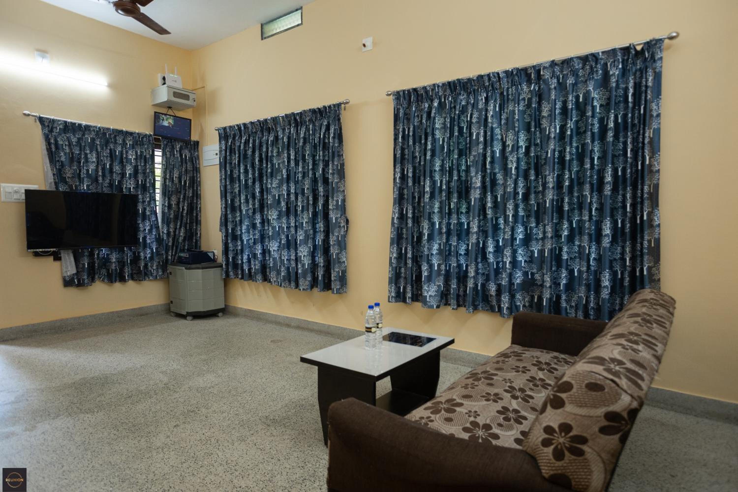 Reunion Regal Villa