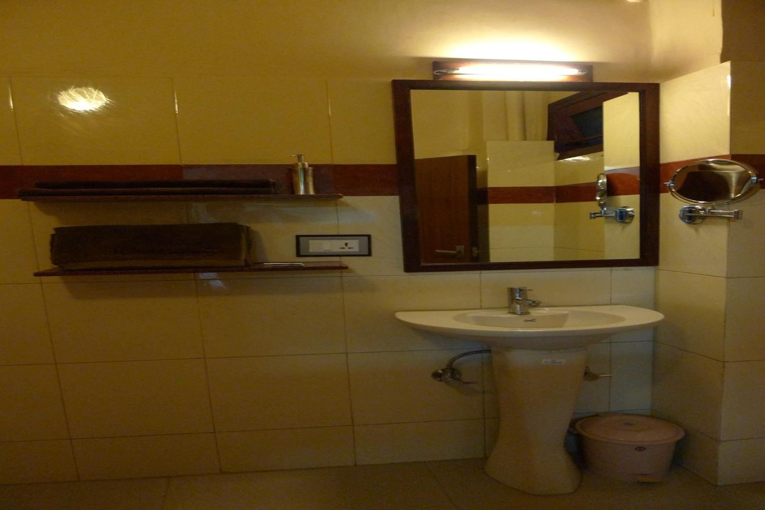 Photo 16