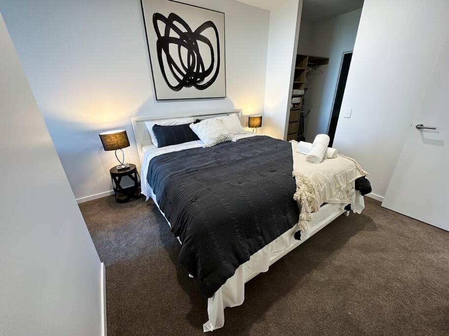 Waterview Two Bedrooms Home & Free Parking