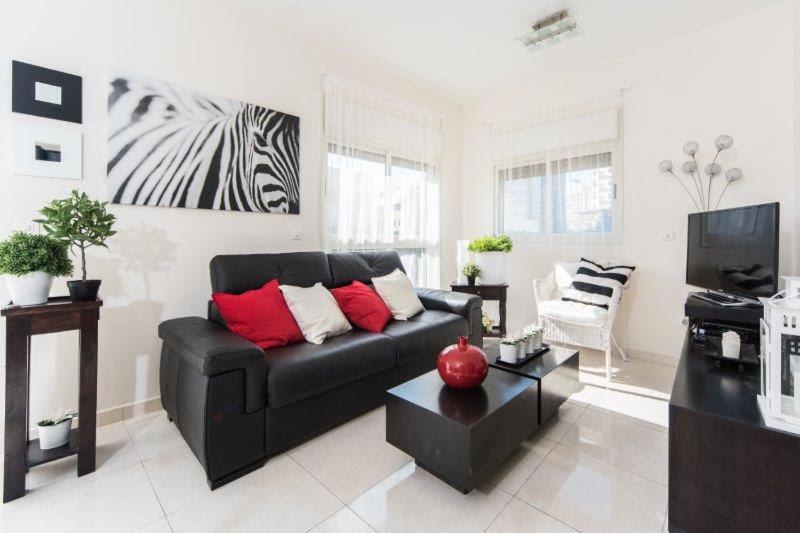 Mamad Spacious Duplex with Terrace From the Beach