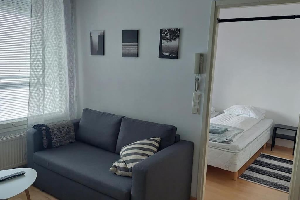 Top location apartment with balcony and sauna Kotimaailma Apartments