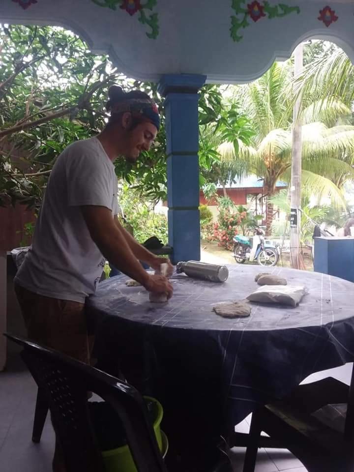 Ella's Place Salang Tioman