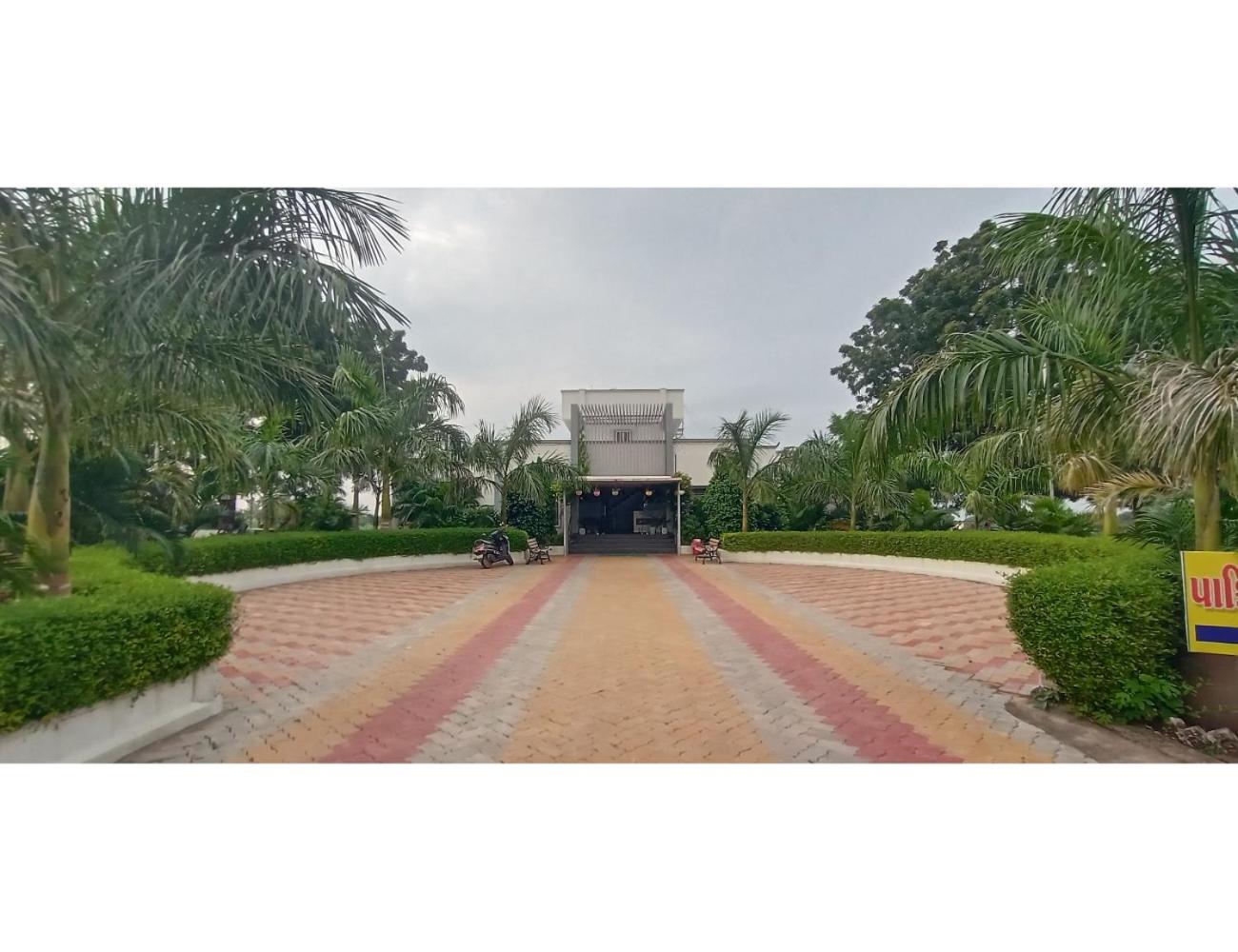 Hotel Hill View, Vadatalav, Gujarat view 5