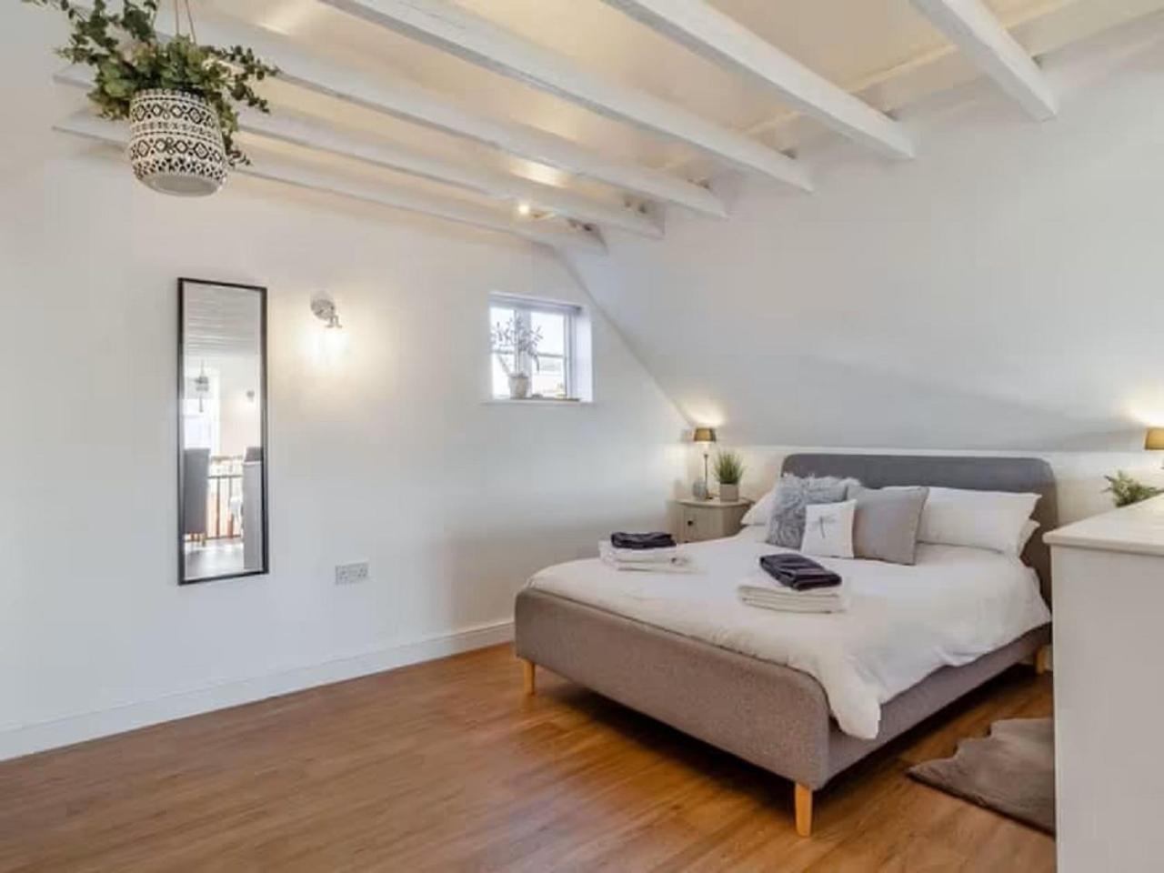 Studio Flat in Heritage Triangle, Diss