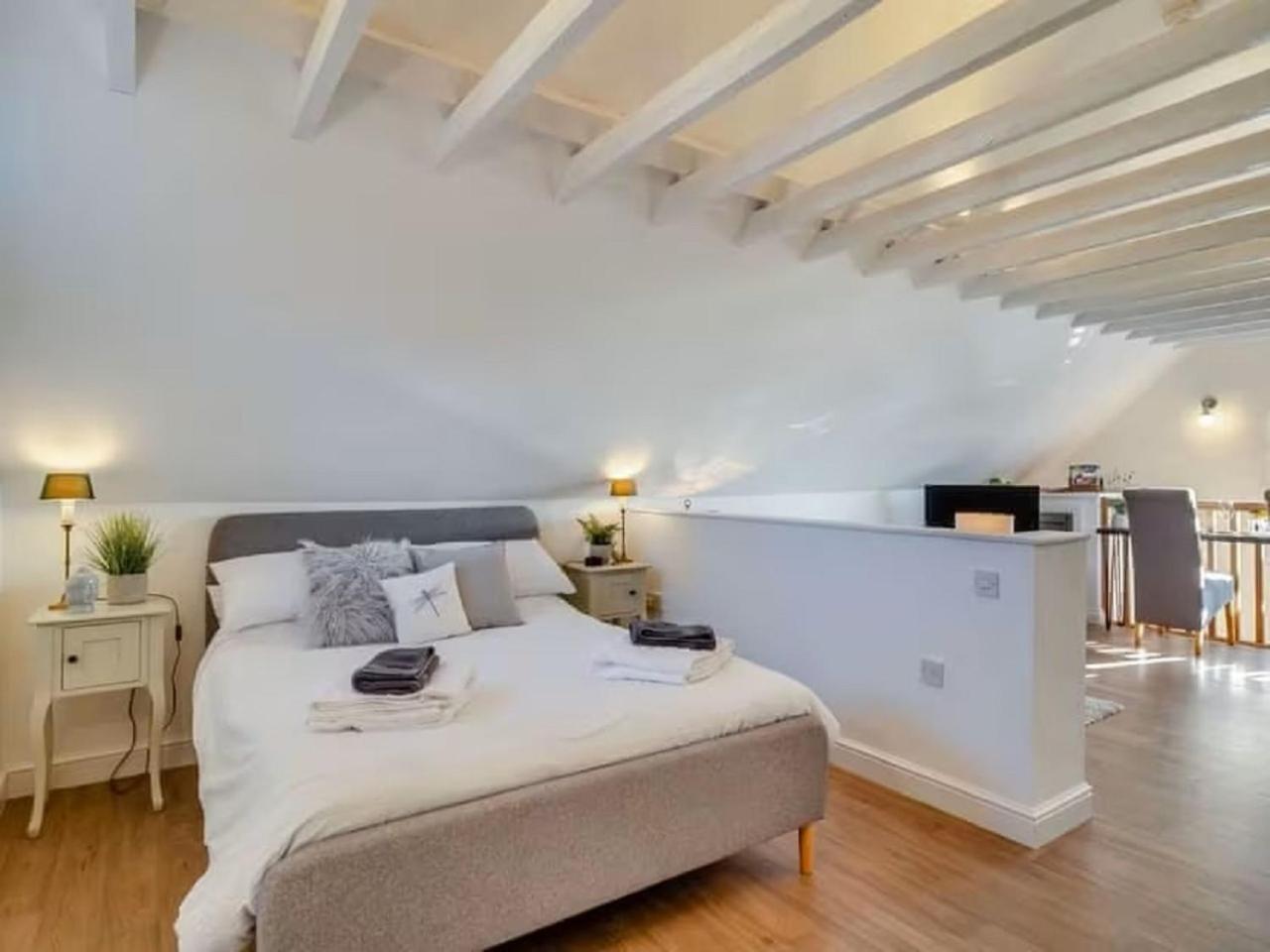 Studio Flat in Heritage Triangle, Diss