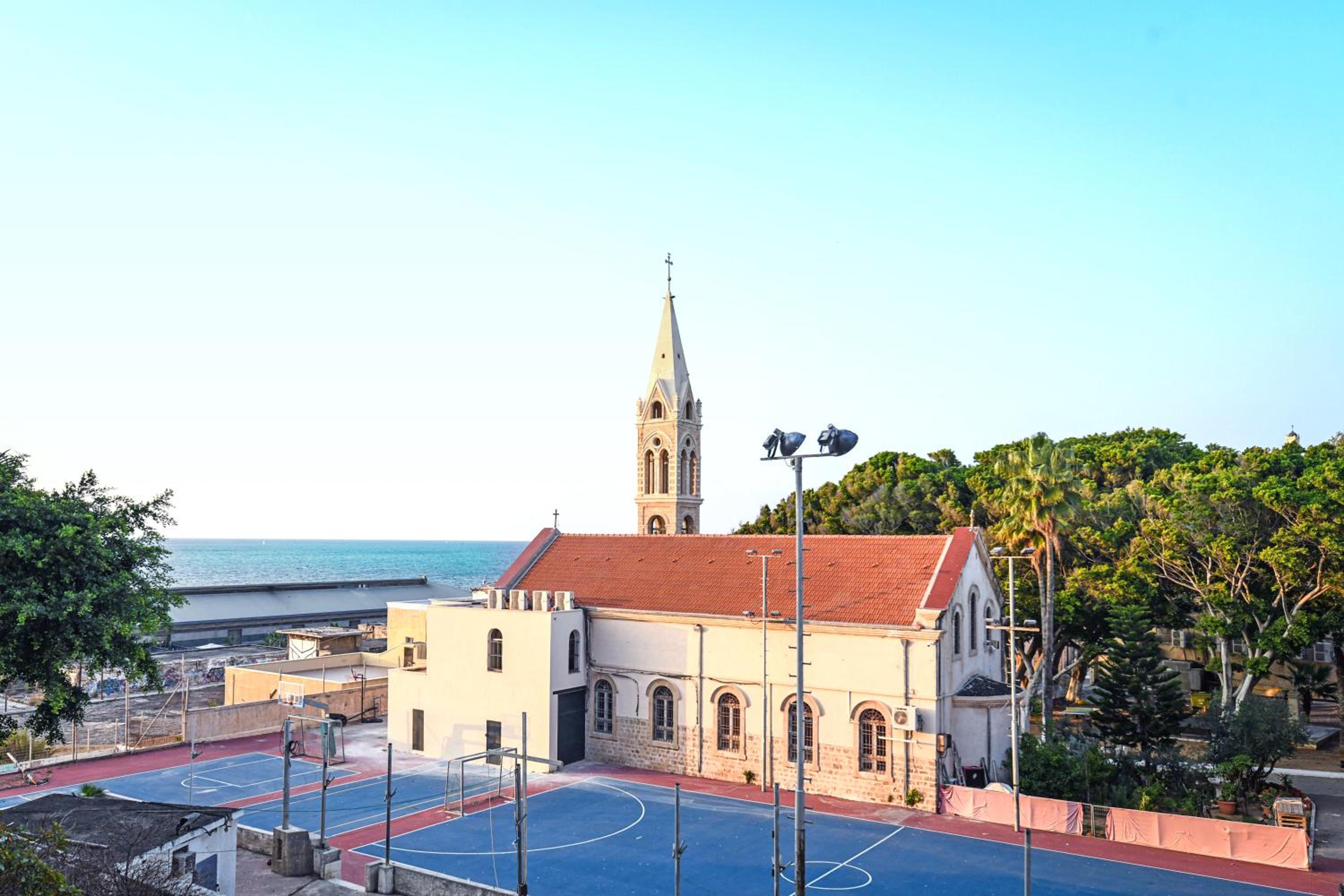 Mamad Deluxe 2BR Apt w Pool in Historical Jaffa view 4