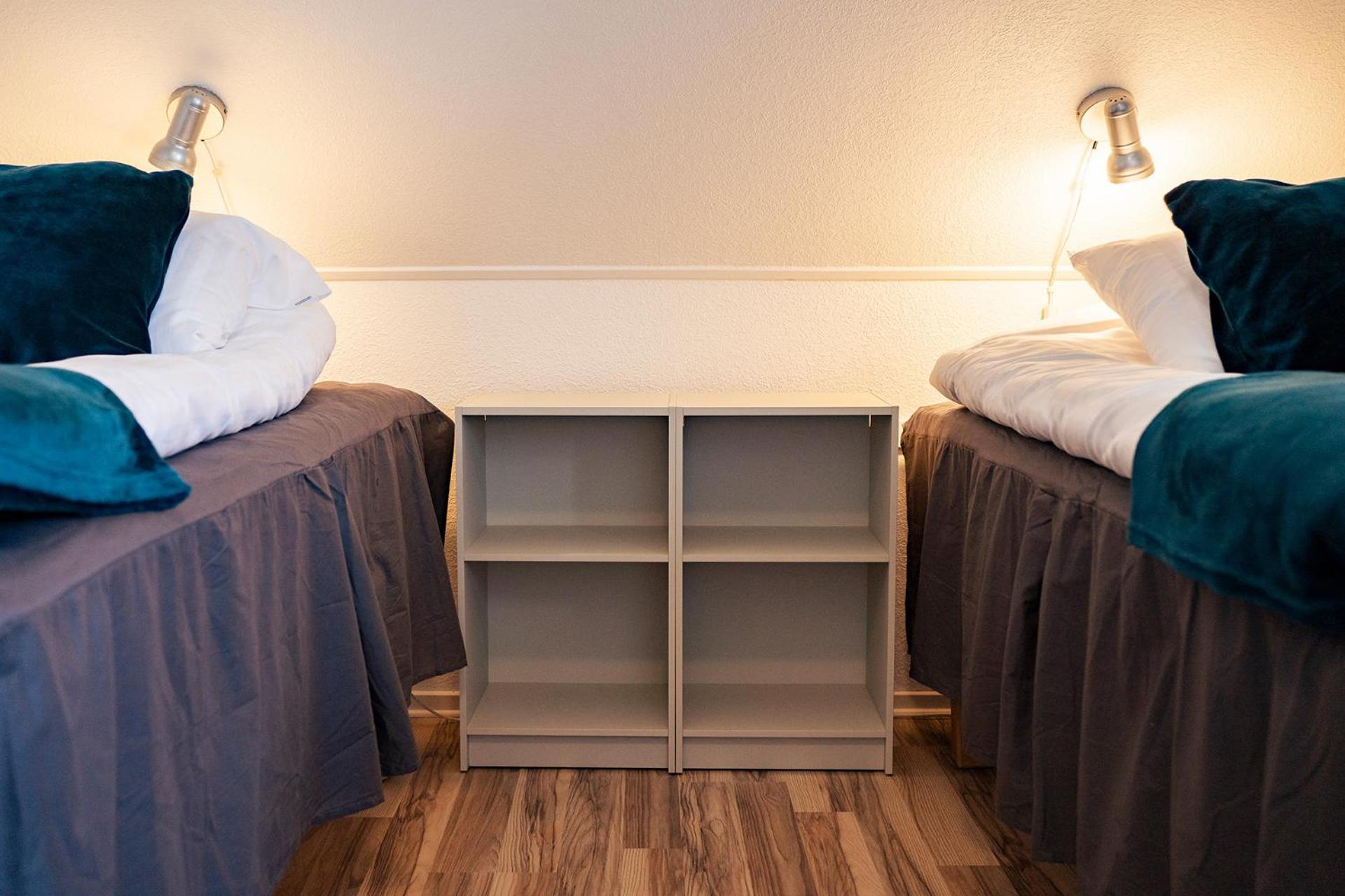 Rymligt radhus med trädgård & parkering