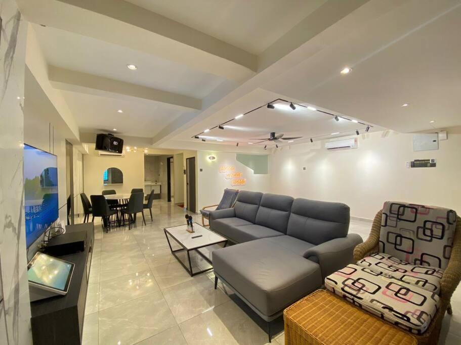 Brand New Premium House & Karaoke @BM Near Iconcity