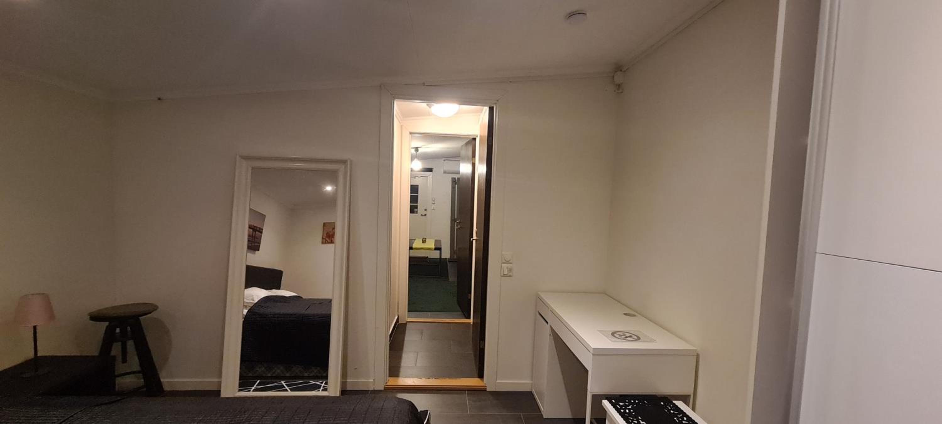 Photo 9
