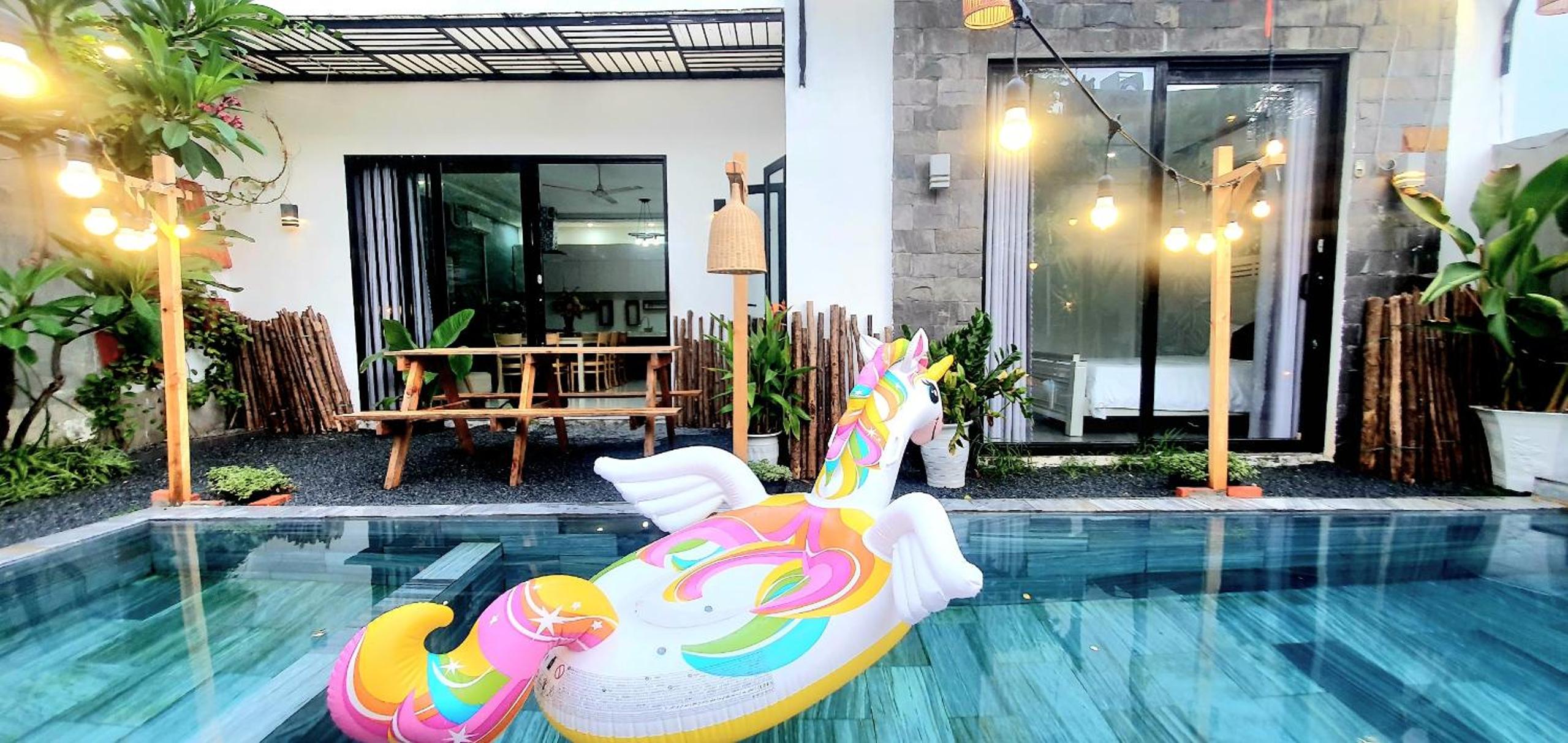 Villa 68 4BR FREE PICK-UP AIRPORT & BILLIARDS CLOSE TO MY KHE BEACH
