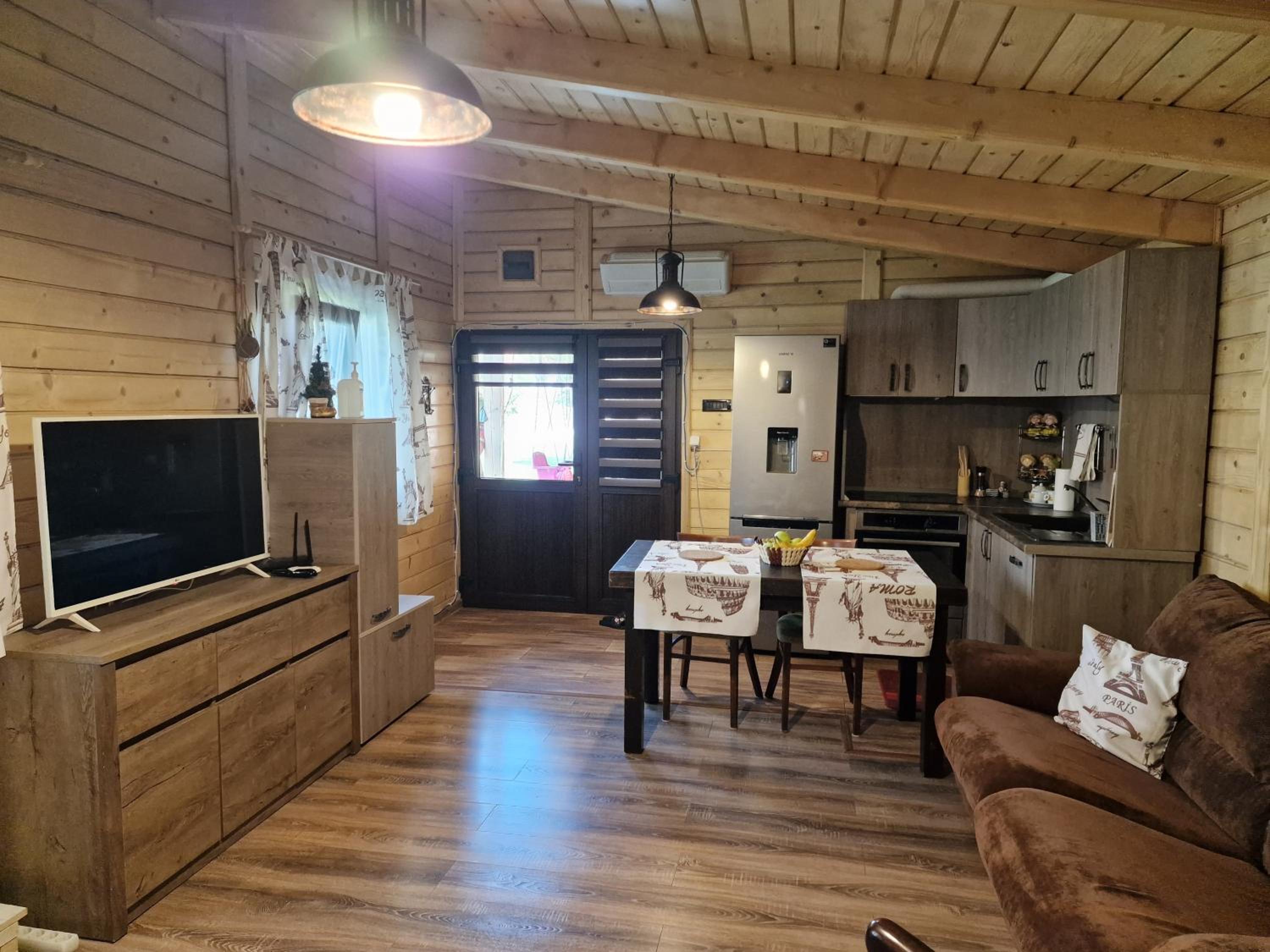 Casuta de vacanta Danuț&Erin view 2