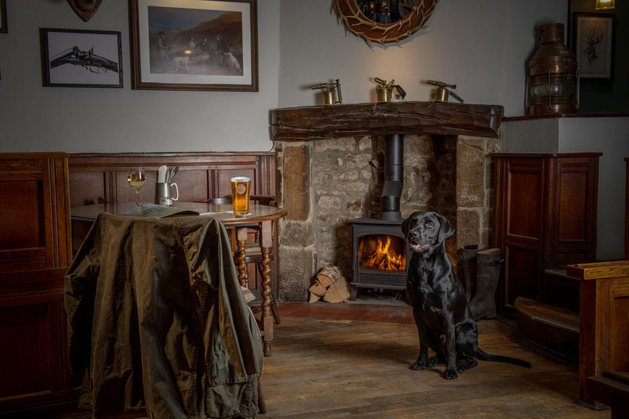 The Red Lion & Manor House view 3