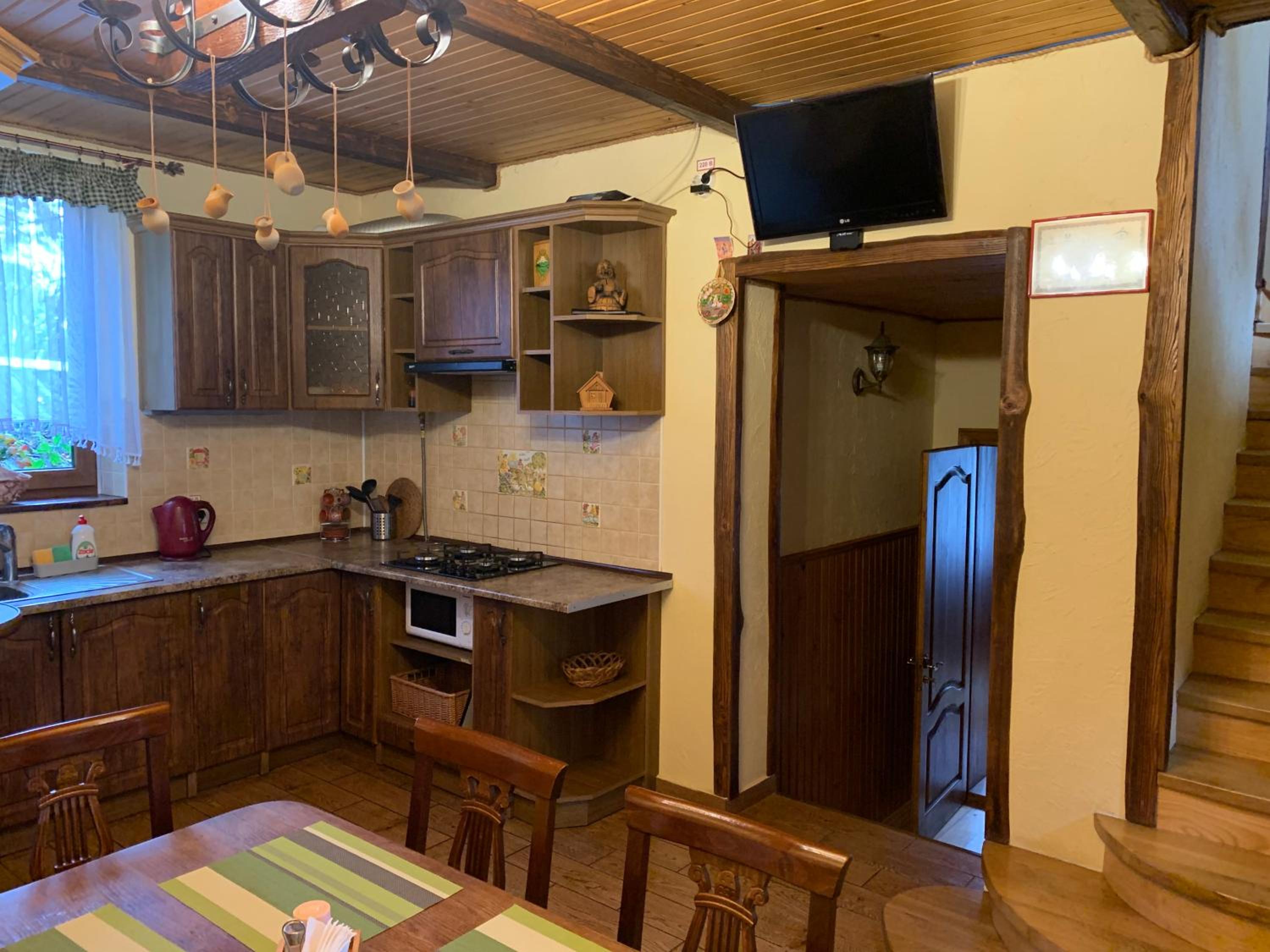 Dereviy view 2