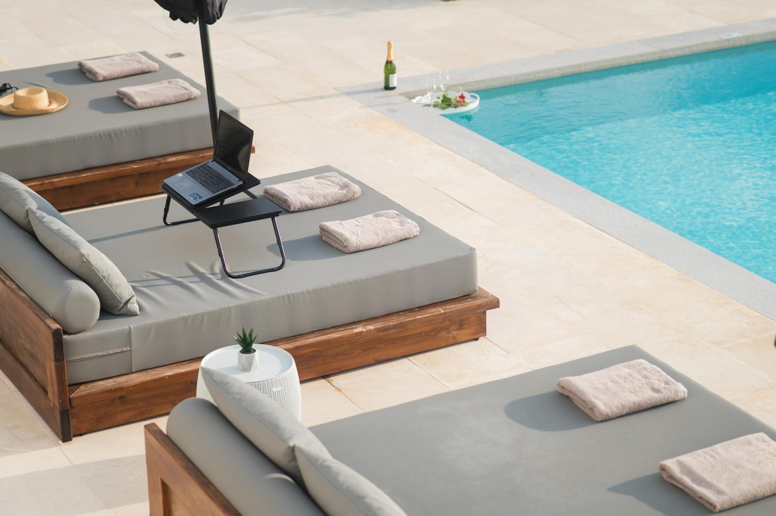 Tholaria Villa photo 4