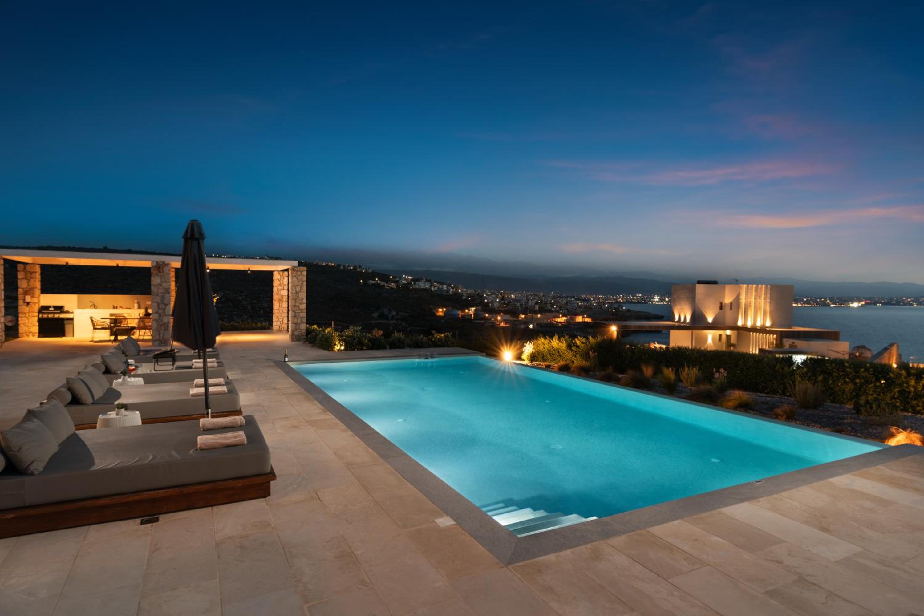 Tholaria Villa