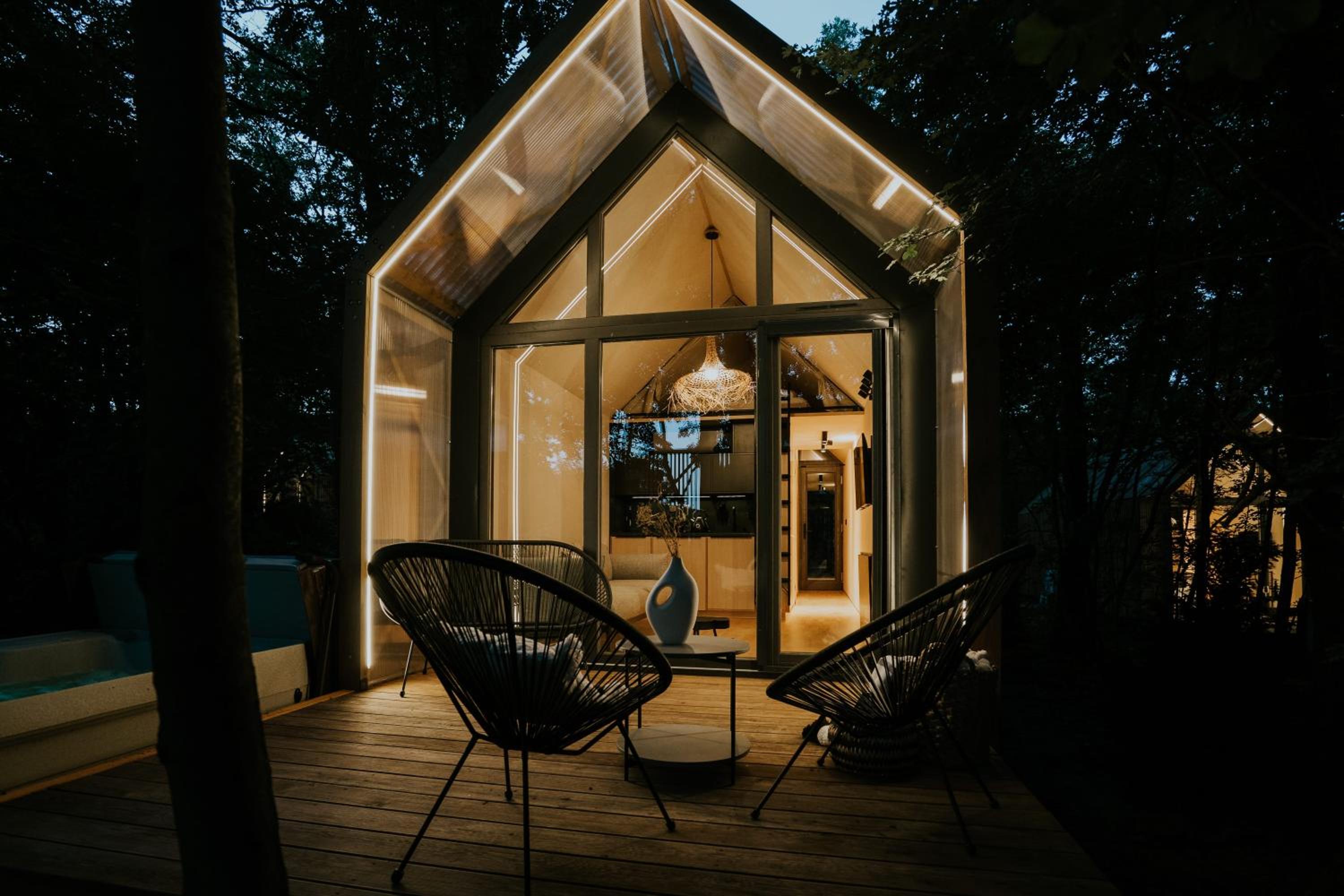 Slowood Cabins