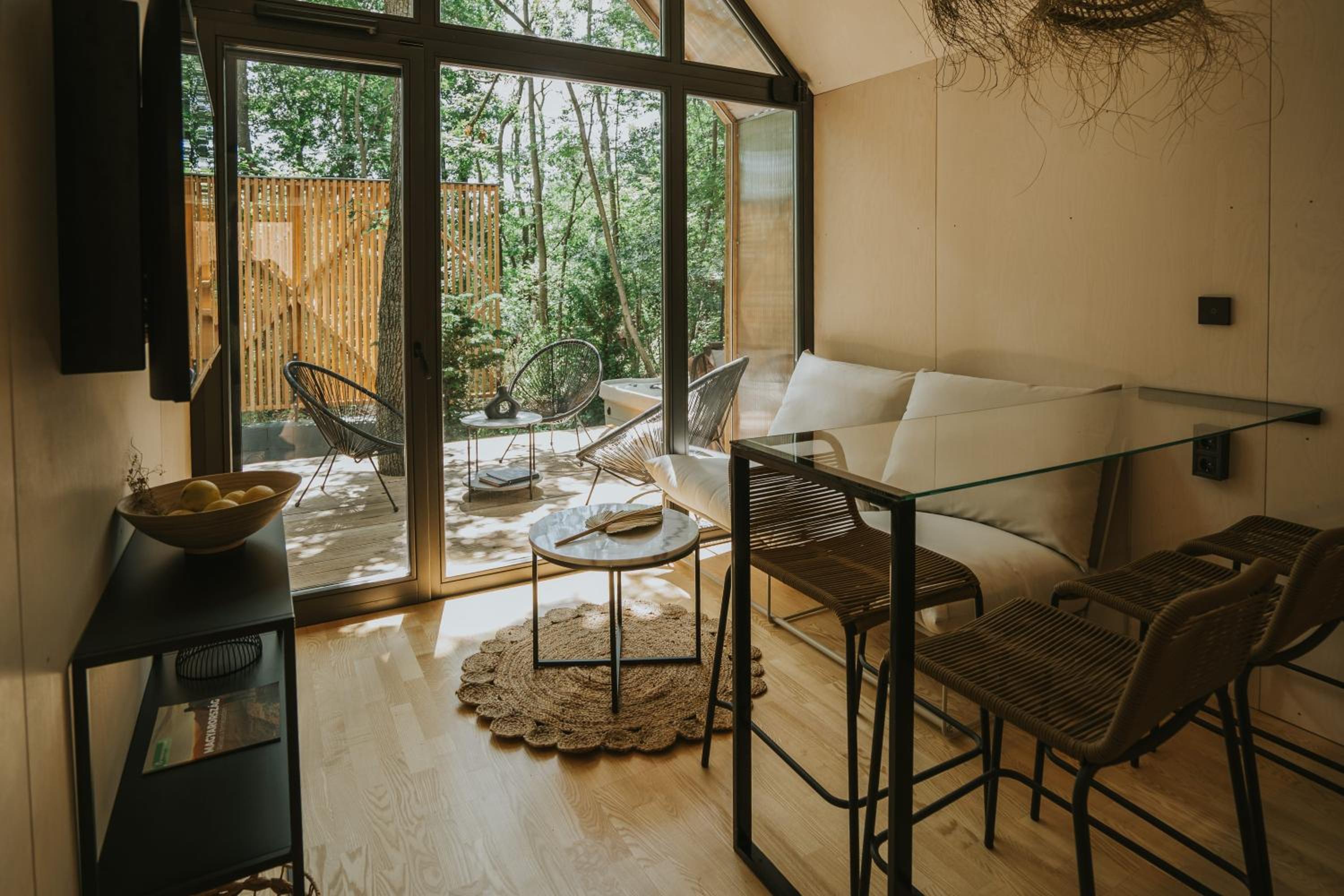 Slowood Cabins