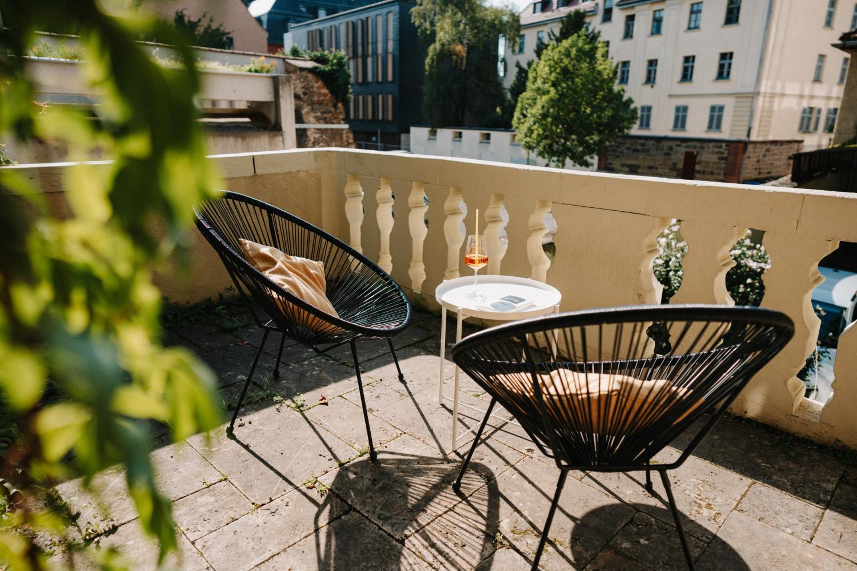 Appartement Residenz Bella Italia - Charmante Unterkunft im Herzen von Würzburg mit Balkon, Terrasse und Parkplatz im Innenhof!