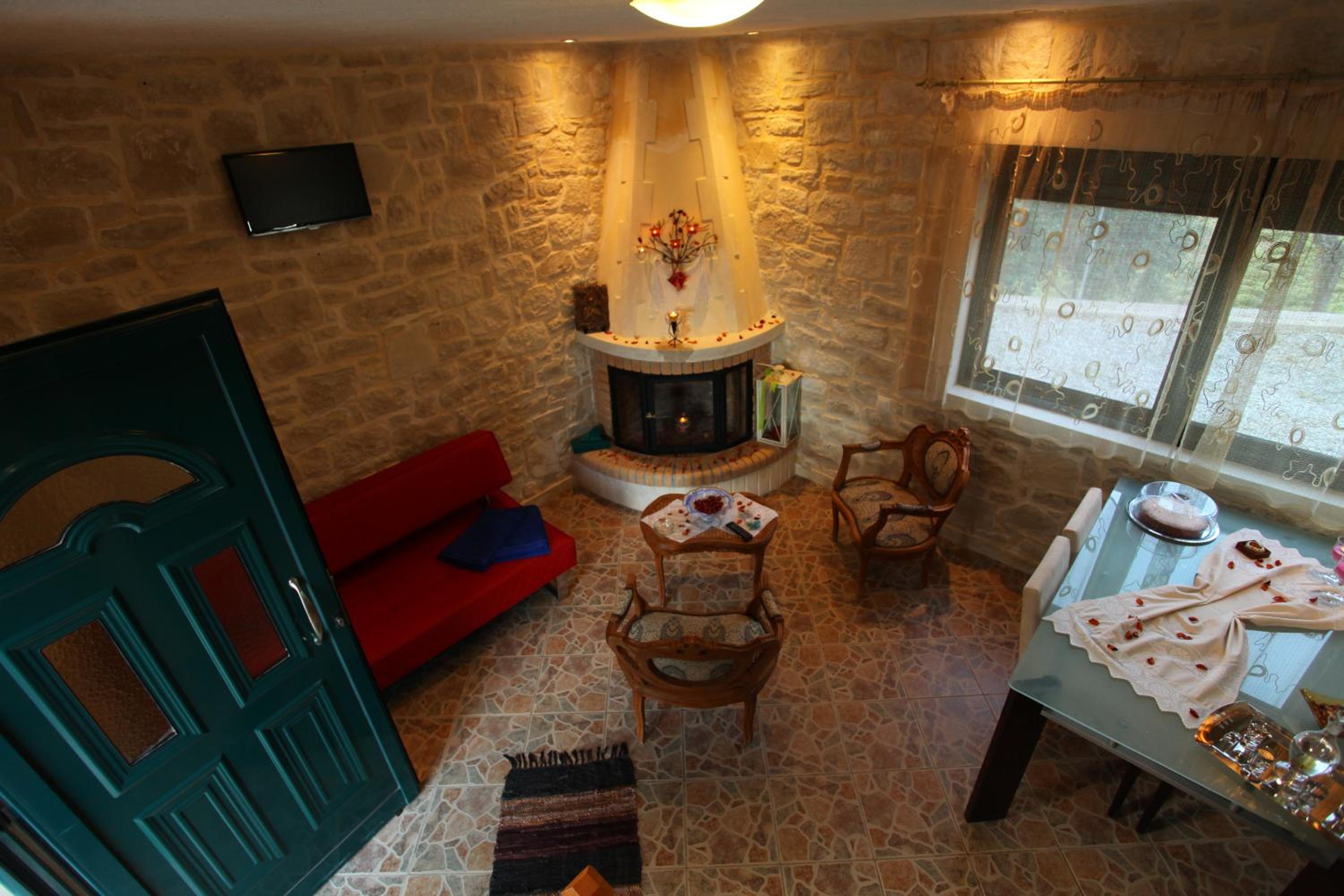Photo 43